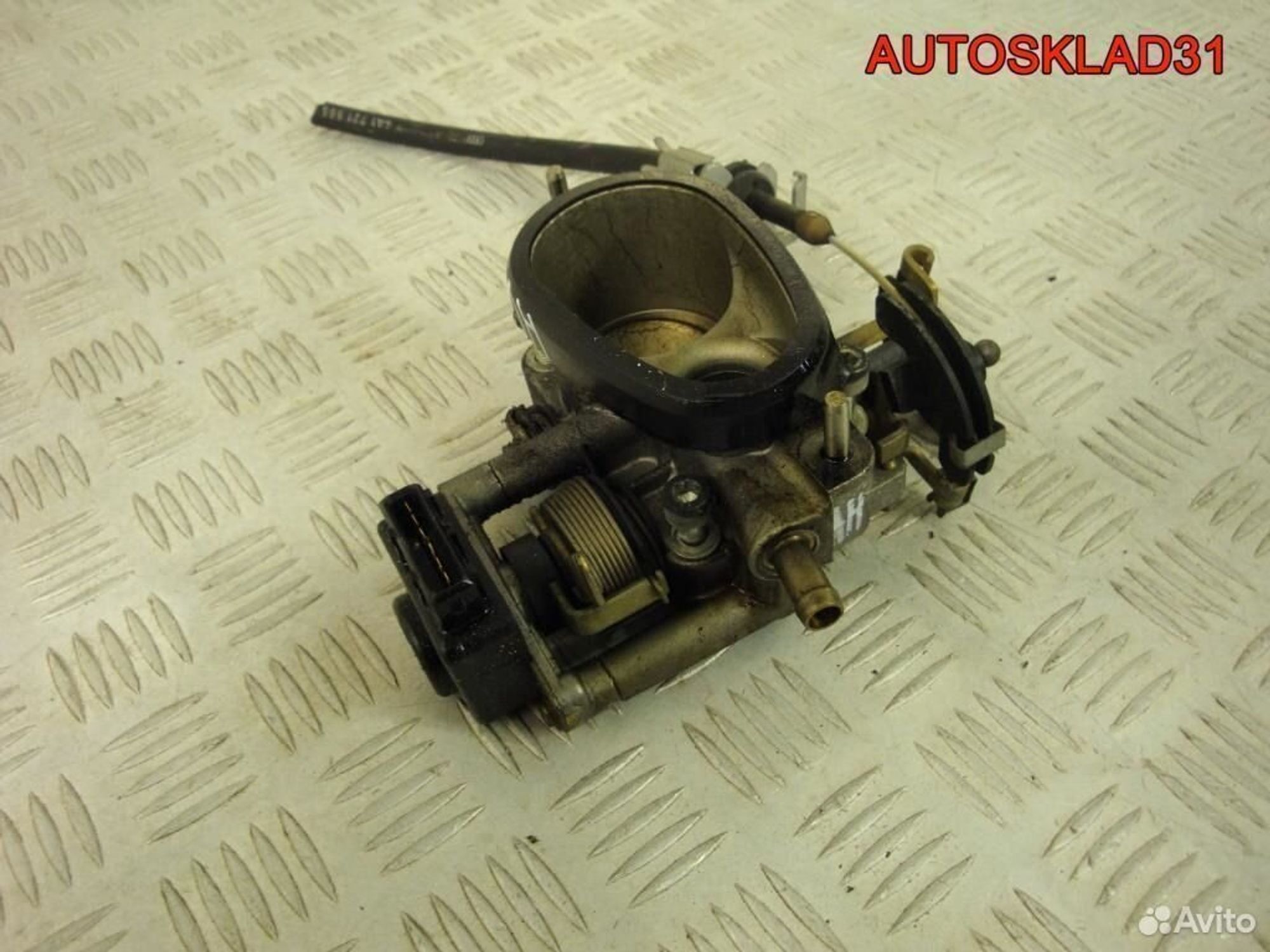 Дроссельная заслонка Audi 100 C4 2,8 AAH 078133154 - АвтоСклад31.рф - авторазборка контрактные б/у запчасти в г. Белгород Дроссельная заслонка Audi 100 C4 2,8 AAH 078133154 - АвтоСклад31.рф - авторазборка контрактные б/у запчасти в г. Белгород