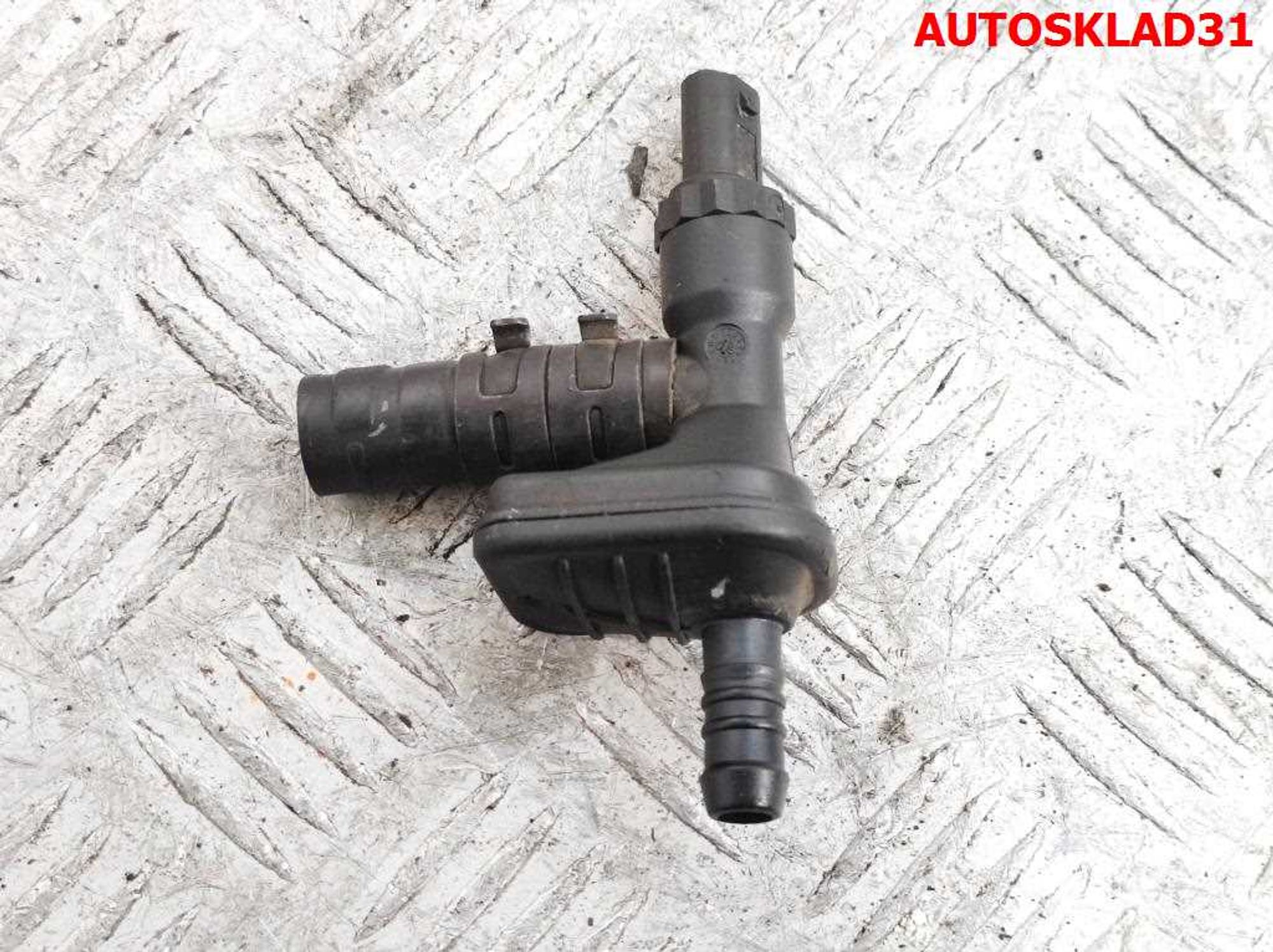 Датчик температуры VW Passat B6 2.0 CBA Дизель 03L919824C - АвтоСклад31.рф - авторазборка контрактные б/у запчасти в г. Белгород Датчик температуры VW Passat B6 2.0 CBA Дизель 03L919824C - АвтоСклад31.рф - авторазборка контрактные б/у запчасти в г. Белгород