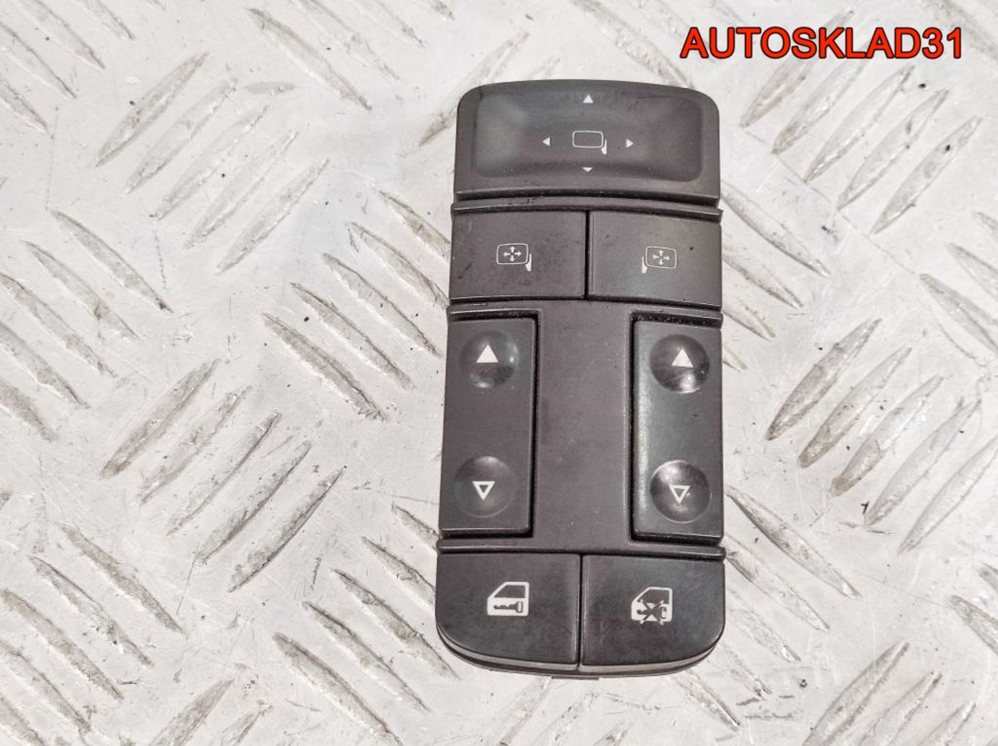 Блок управления стеклоподъемниками Opel Vectra C 13224056 - АвтоСклад31.рф - авторазборка контрактные б/у запчасти в г. Белгород Блок управления стеклоподъемниками Opel Vectra C 13224056 - АвтоСклад31.рф - авторазборка контрактные б/у запчасти в г. Белгород