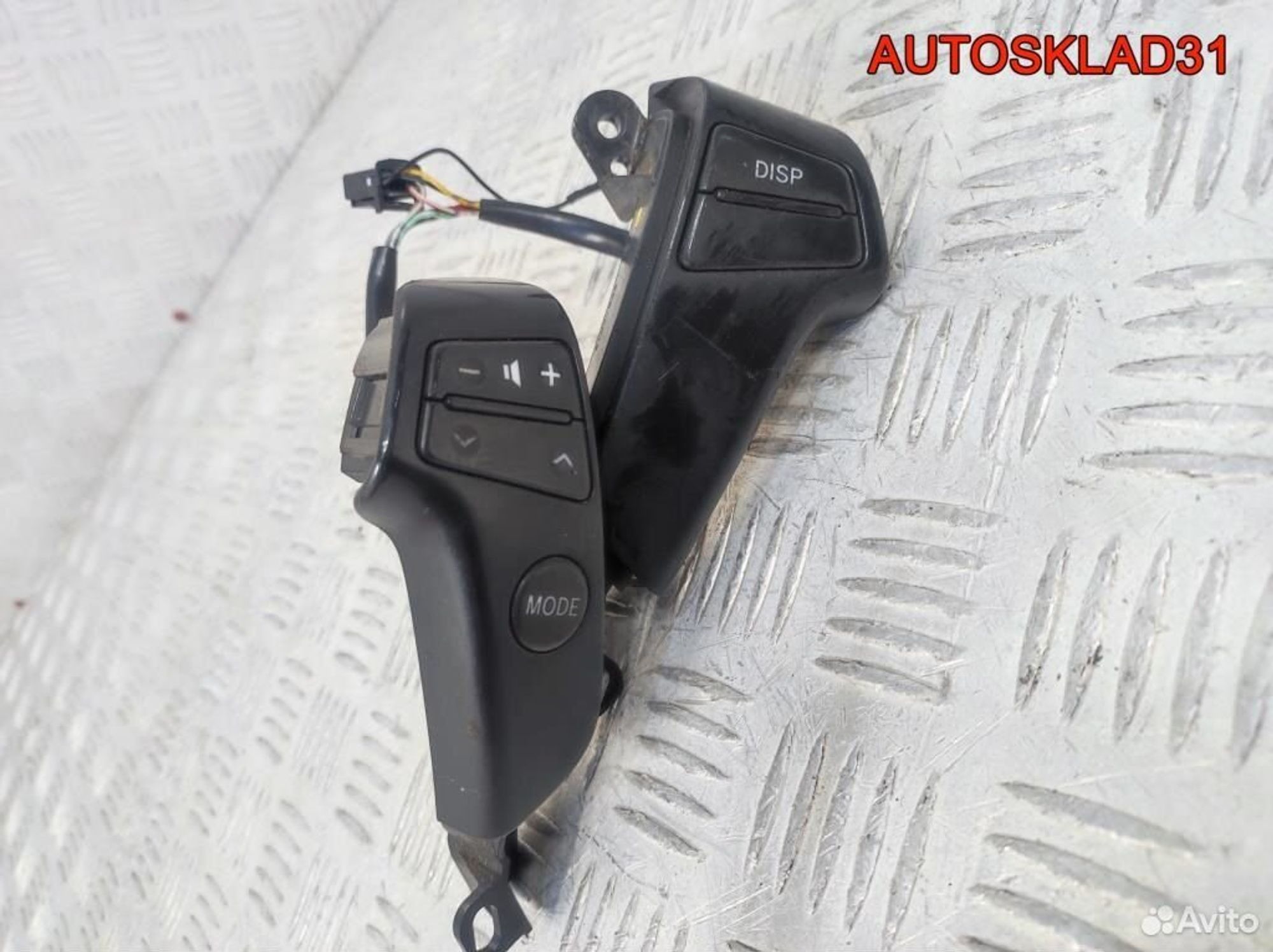 Кнопки мультируля Toyota Avensis T250 75B596 - АвтоСклад31.рф - авторазборка контрактные б/у запчасти в г. Белгород Кнопки мультируля Toyota Avensis T250 75B596 - АвтоСклад31.рф - авторазборка контрактные б/у запчасти в г. Белгород