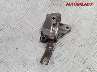 Кронштейн промвала Renault Megane 2 F9Q 8200502731 - АвтоСклад31.рф - авторазборка контрактные б/у запчасти в г. Белгород
