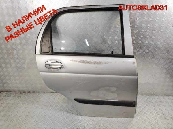 Кулак передний правый VW Passat B5 8D0407258M - АвтоСклад31.рф - авторазборка контрактные б/у запчасти в г. Белгород