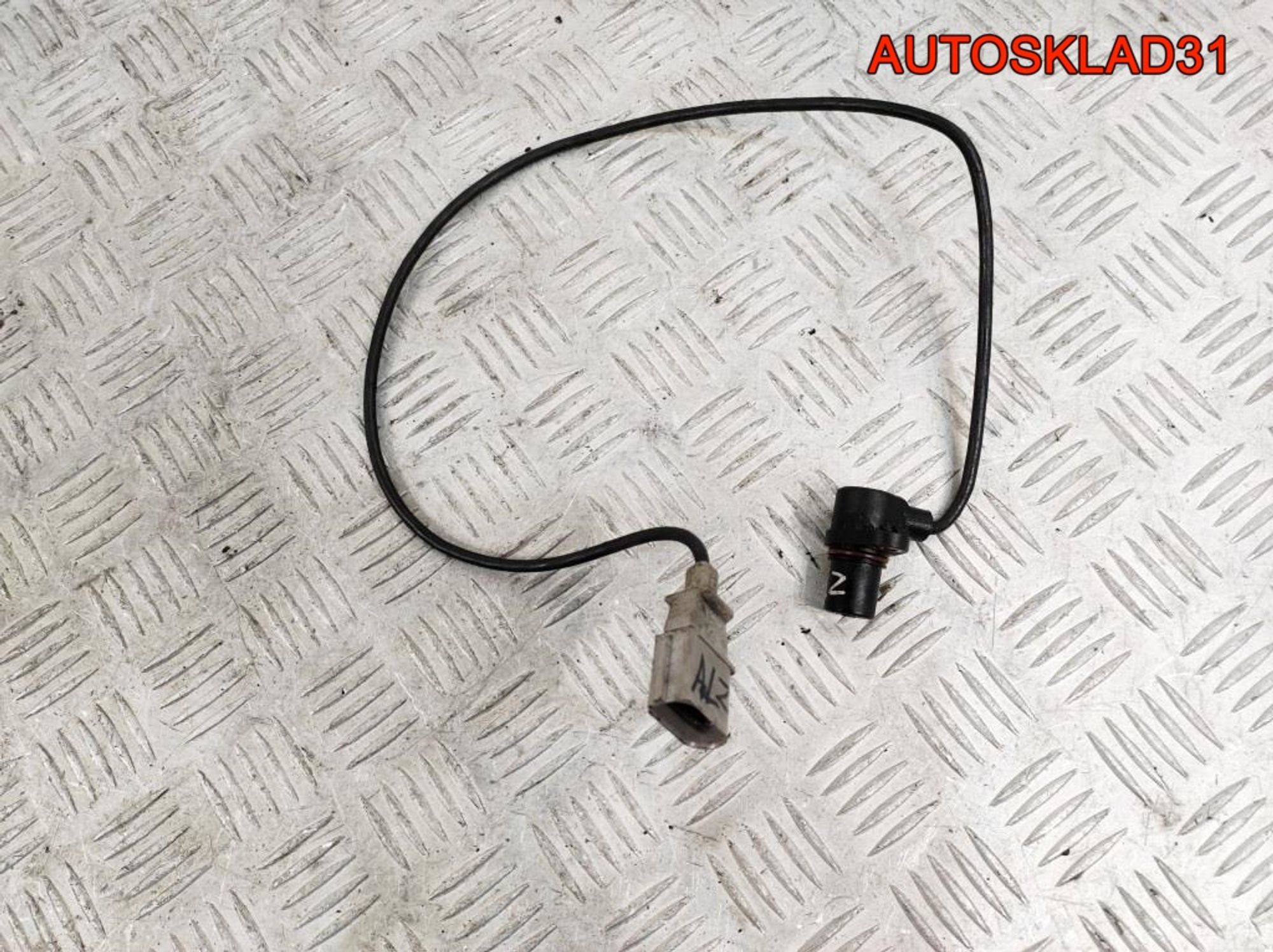 Датчик положения коленвала Audi A4 B6 0281002222 - АвтоСклад31.рф - авторазборка контрактные б/у запчасти в г. Белгород Датчик положения коленвала Audi A4 B6 0281002222 - АвтоСклад31.рф - авторазборка контрактные б/у запчасти в г. Белгород