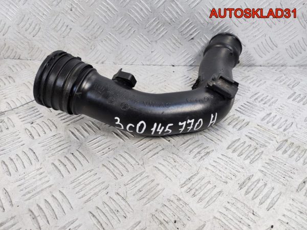 Патрубок интеркулера VW Golf Mk3 1H0145762Q - АвтоСклад31.рф - авторазборка контрактные б/у запчасти в г. Белгород