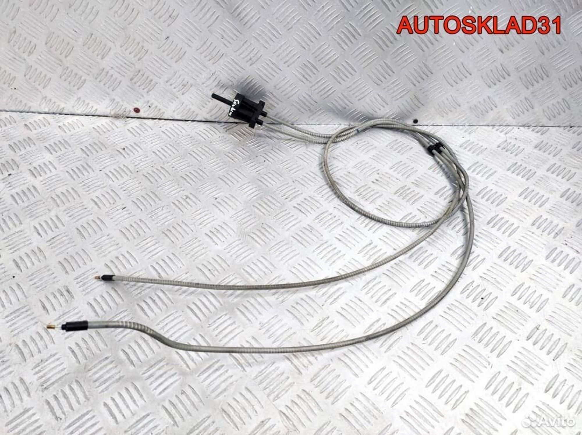 Трос корректора фар Renault Sandero 8200607344 - АвтоСклад31.рф - авторазборка контрактные б/у запчасти в г. Белгород Трос корректора фар Renault Sandero 8200607344 - АвтоСклад31.рф - авторазборка контрактные б/у запчасти в г. Белгород