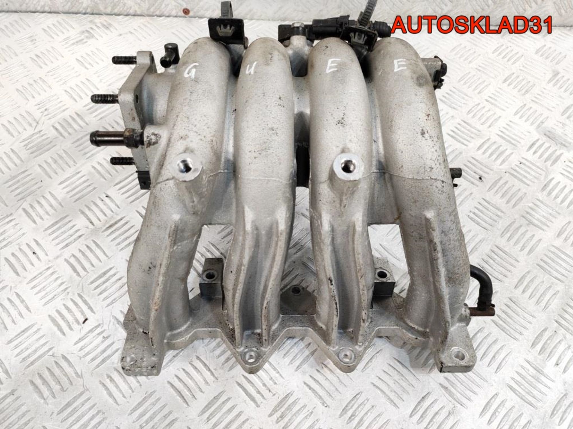 Коллектор впускной Hyundai Getz 1,4 G4EE 2831026470 - АвтоСклад31.рф - авторазборка контрактные б/у запчасти в г. Белгород Коллектор впускной Hyundai Getz 1,4 G4EE 2831026470 - АвтоСклад31.рф - авторазборка контрактные б/у запчасти в г. Белгород