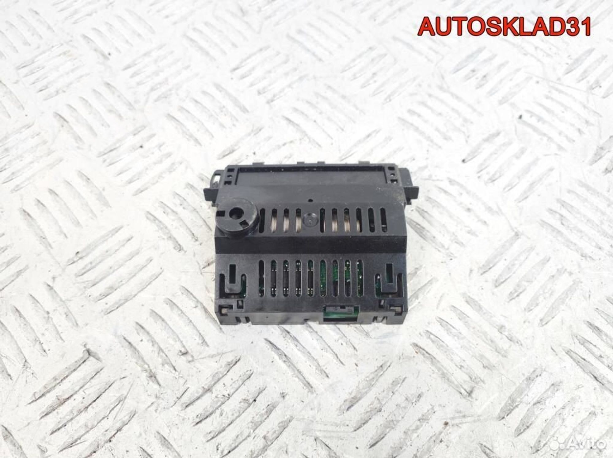 Дисплей информационный Mercedes W203 A2095452432 - АвтоСклад31.рф - авторазборка контрактные б/у запчасти в г. Белгород Дисплей информационный Mercedes W203 A2095452432 - АвтоСклад31.рф - авторазборка контрактные б/у запчасти в г. Белгород