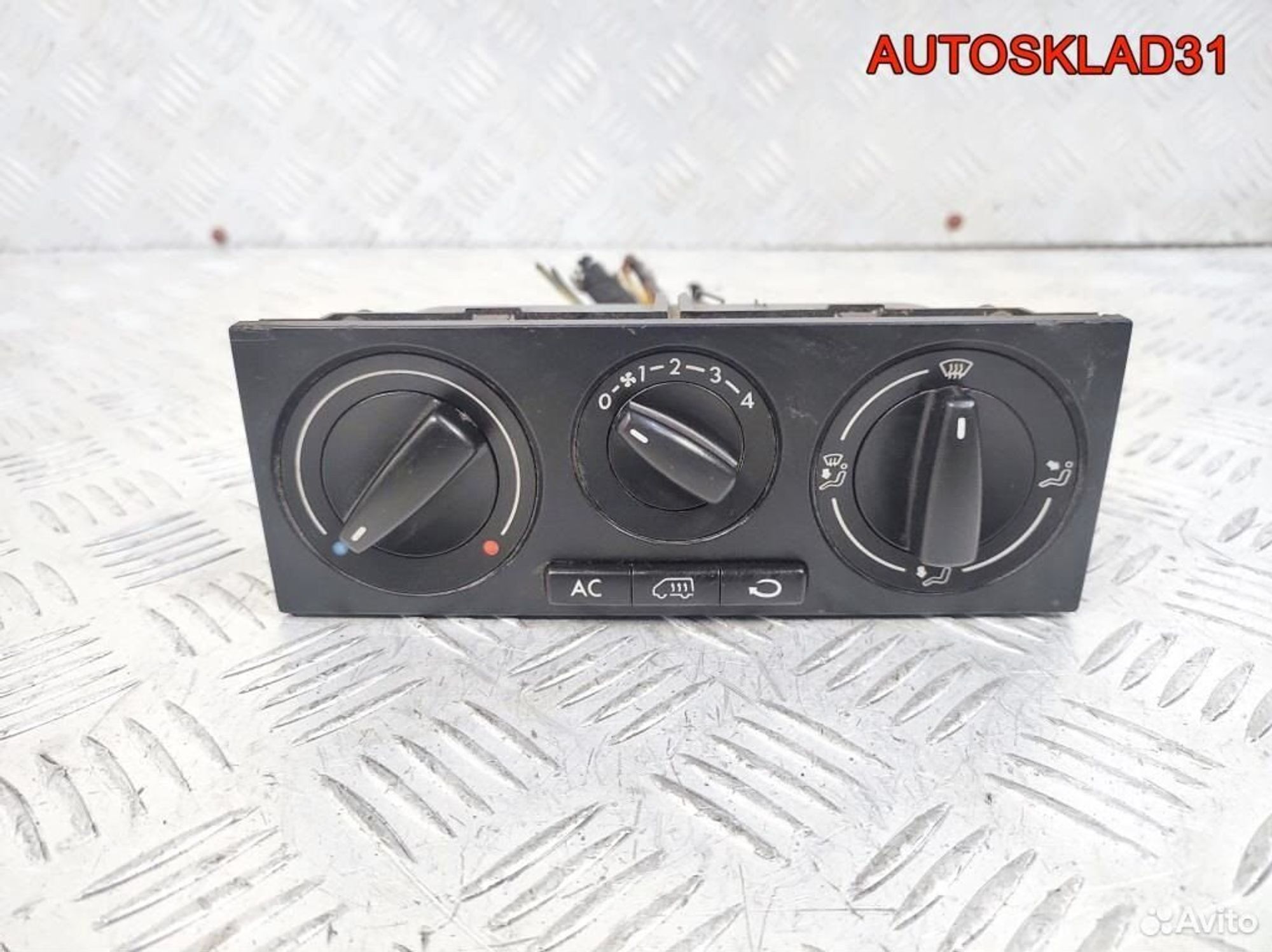 Блок управления отопителем Ford Galaxy 7M5907049D - АвтоСклад31.рф - авторазборка контрактные б/у запчасти в г. Белгород Блок управления отопителем Ford Galaxy 7M5907049D - АвтоСклад31.рф - авторазборка контрактные б/у запчасти в г. Белгород