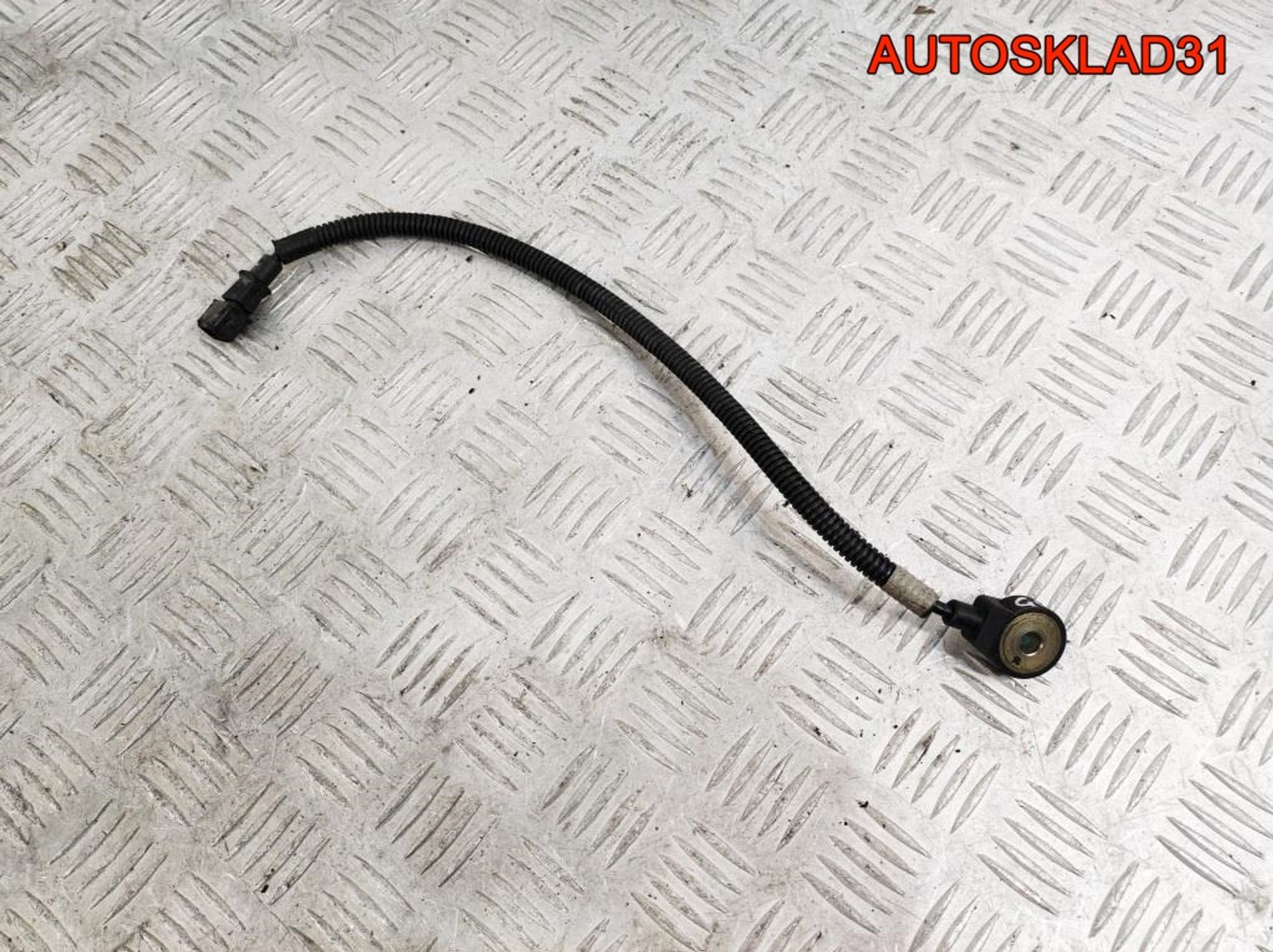 Датчик детонации Hyundai Getz 1,3 G4EA KKS00 - АвтоСклад31.рф - авторазборка контрактные б/у запчасти в г. Белгород Датчик детонации Hyundai Getz 1,3 G4EA KKS00 - АвтоСклад31.рф - авторазборка контрактные б/у запчасти в г. Белгород