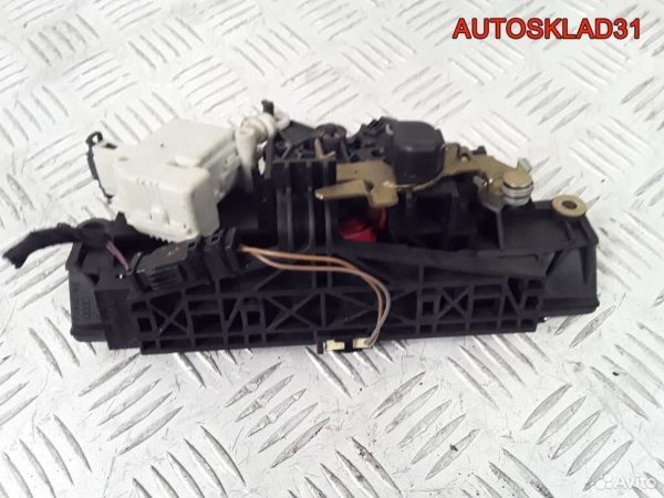 Радиатор отопителя электрический правый Audi A8 D3 - АвтоСклад31.рф - авторазборка контрактные б/у запчасти в г. Белгород