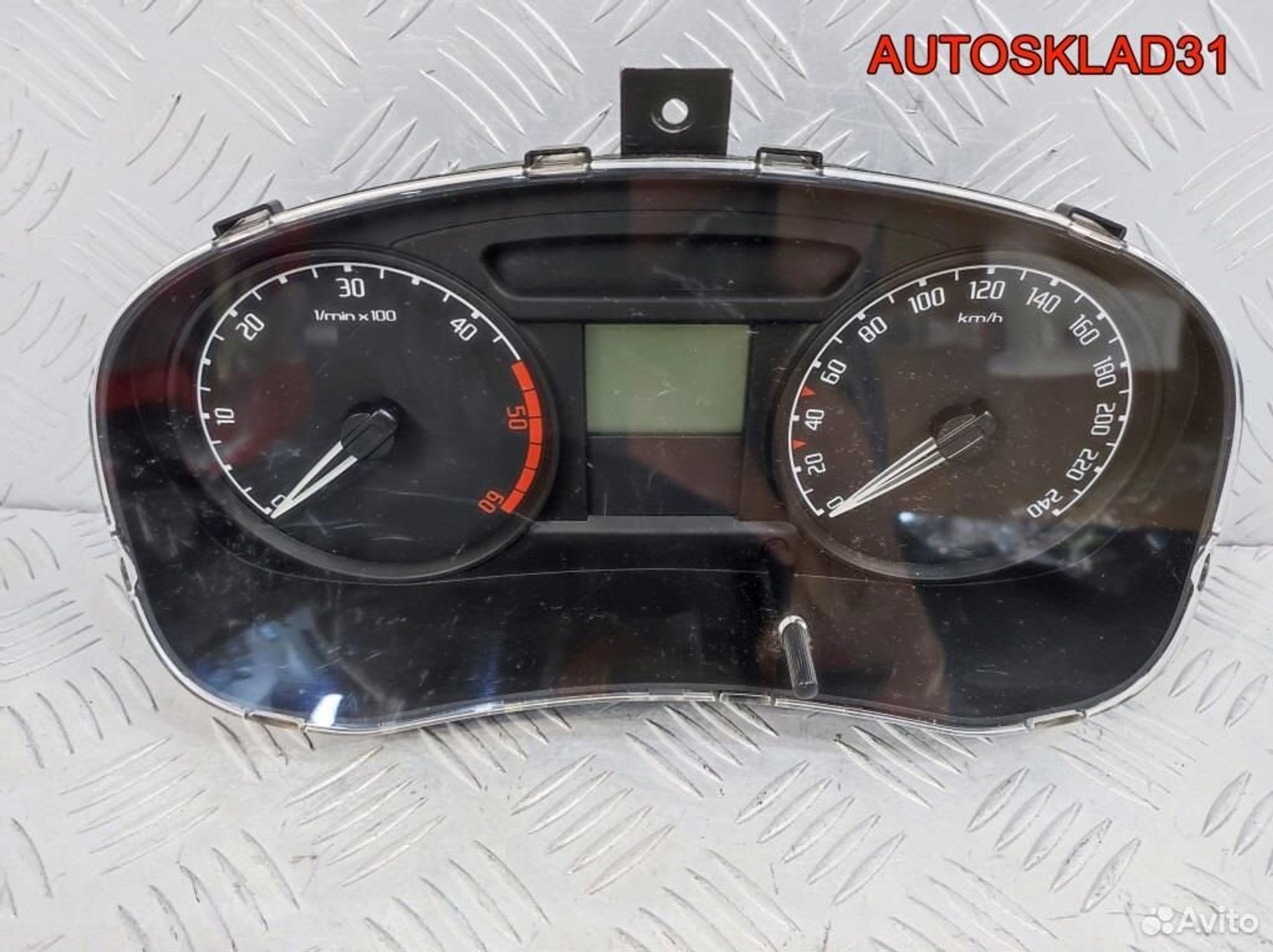 Панель приборов Skoda Fabia 2 1,4 TDI 5J0920801C - АвтоСклад31.рф - авторазборка контрактные б/у запчасти в г. Белгород Панель приборов Skoda Fabia 2 1,4 TDI 5J0920801C - АвтоСклад31.рф - авторазборка контрактные б/у запчасти в г. Белгород