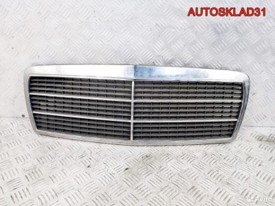 Решетка радиатора Mercedes Benz W210 A2108880023 - АвтоСклад31.рф - авторазборка контрактные б/у запчасти в г. Белгород