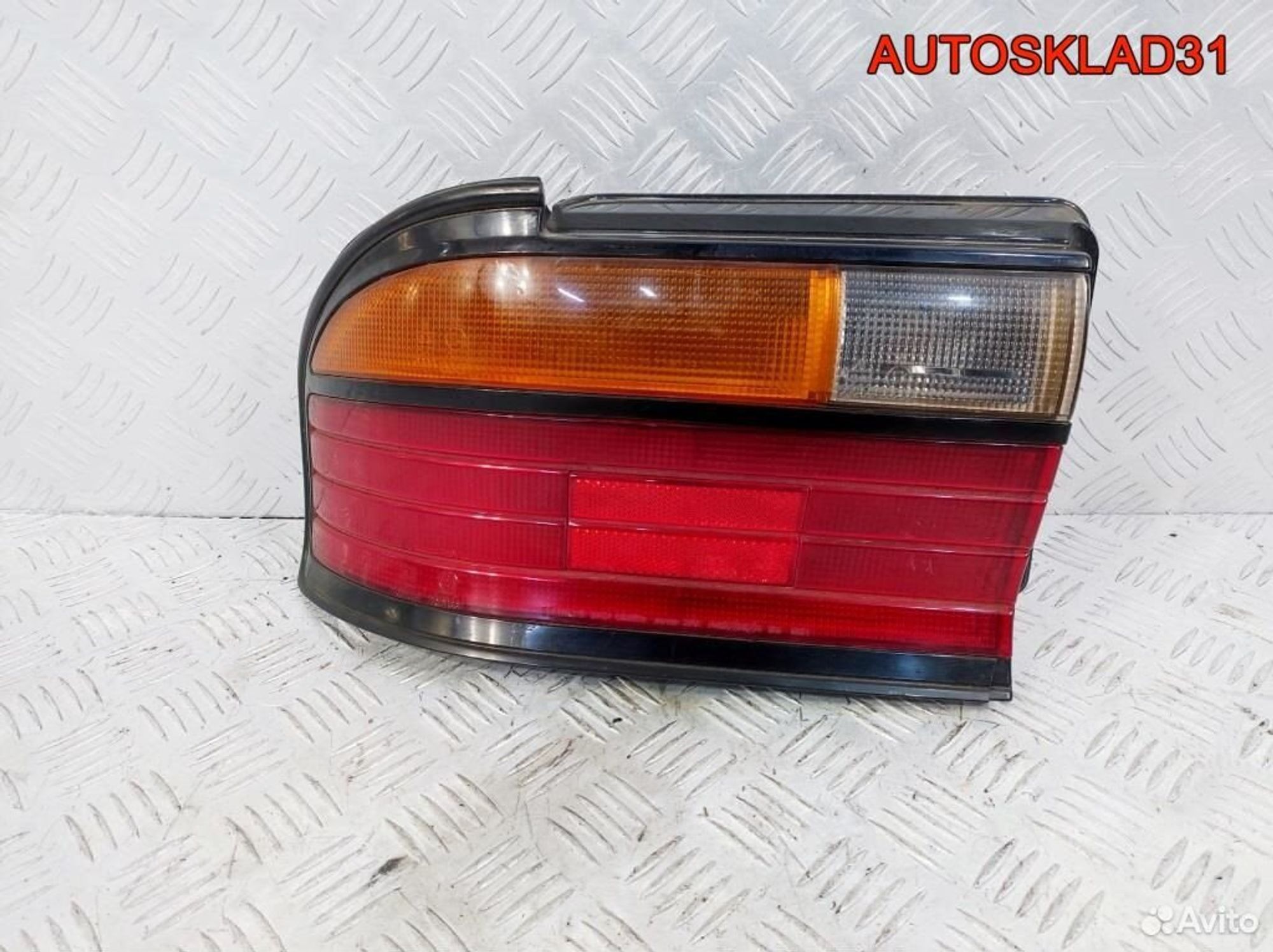 Фонарь задний левый Mitsubishi Galant E3 0438529L - АвтоСклад31.рф - авторазборка контрактные б/у запчасти в г. Белгород Фонарь задний левый Mitsubishi Galant E3 0438529L - АвтоСклад31.рф - авторазборка контрактные б/у запчасти в г. Белгород