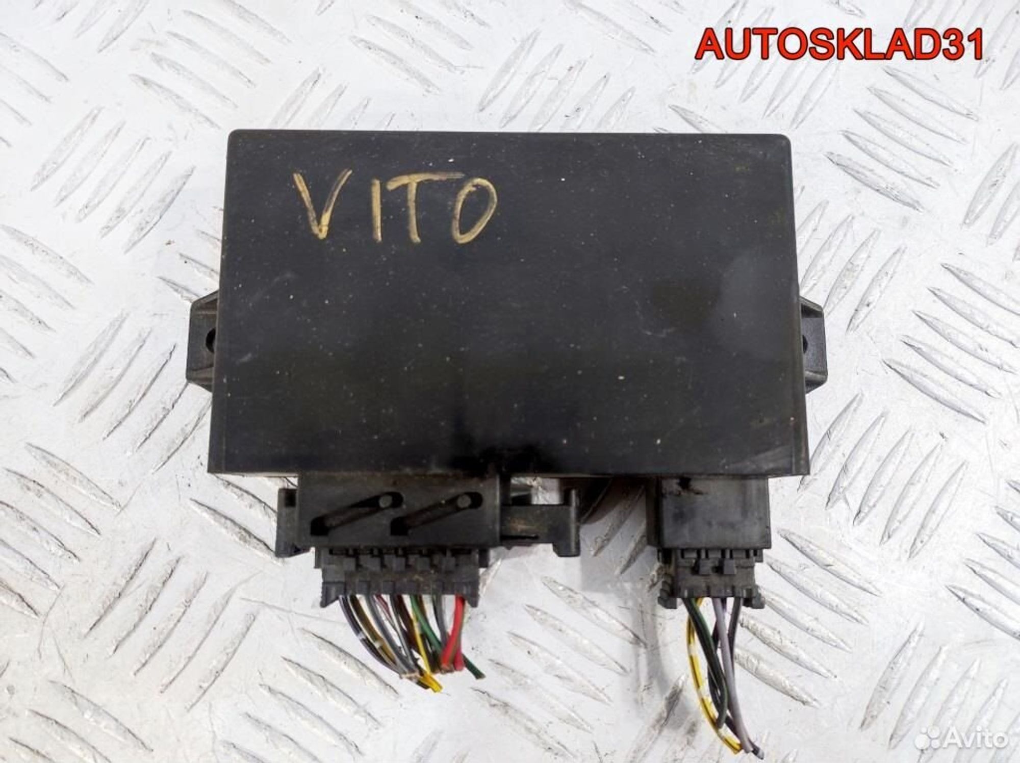 Блок фаркопа Mercedes Benz Vito 638 A0115459532 - АвтоСклад31.рф - авторазборка контрактные б/у запчасти в г. Белгород Блок фаркопа Mercedes Benz Vito 638 A0115459532 - АвтоСклад31.рф - авторазборка контрактные б/у запчасти в г. Белгород