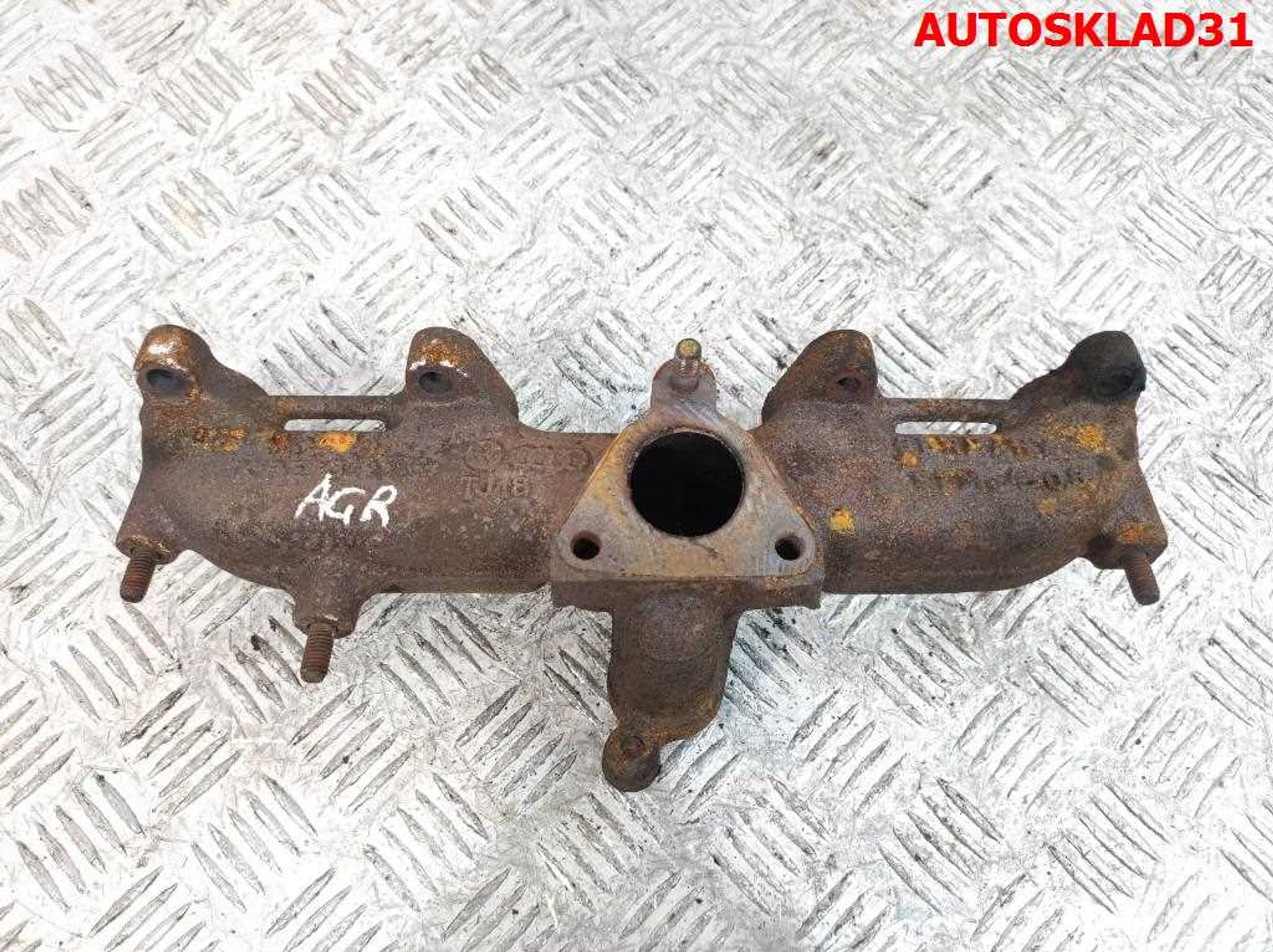 Коллектор выпускной VW Golf 4 1,9 AGR Дизель 028253033 - АвтоСклад31.рф - авторазборка контрактные б/у запчасти в г. Белгород Коллектор выпускной VW Golf 4 1,9 AGR Дизель 028253033 - АвтоСклад31.рф - авторазборка контрактные б/у запчасти в г. Белгород