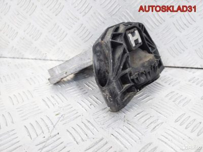 Опора двигателя правая Peugeot 208 9676771080 - АвтоСклад31.рф - авторазборка контрактные б/у запчасти в г. Белгород