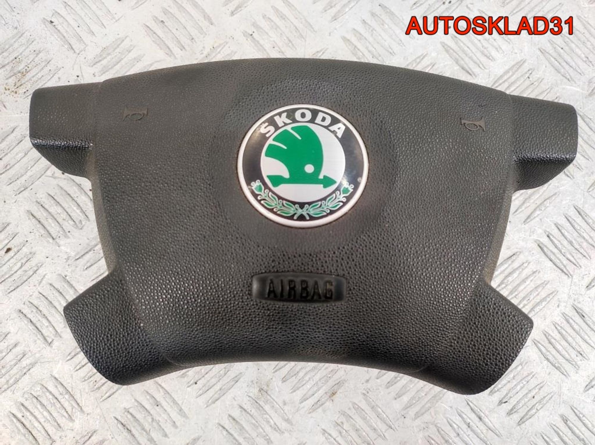 Подушка безопасности в рулевое колесо Skoda Fabia 1 6Y0880201 - АвтоСклад31.рф - авторазборка контрактные б/у запчасти в г. Белгород Подушка безопасности в рулевое колесо Skoda Fabia 1 6Y0880201 - АвтоСклад31.рф - авторазборка контрактные б/у запчасти в г. Белгород