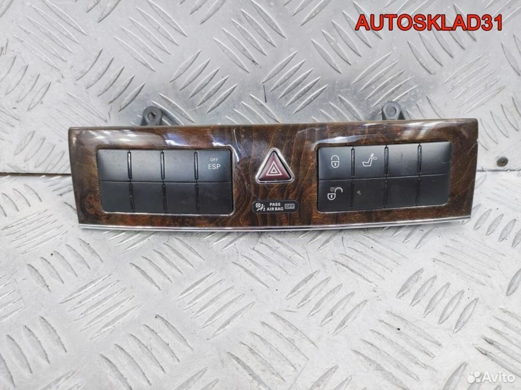 Блок кнопок Mercedes Benz W203 A2038212881 - АвтоСклад31.рф - авторазборка контрактные б/у запчасти в г. Белгород Блок кнопок Mercedes Benz W203 A2038212881 - АвтоСклад31.рф - авторазборка контрактные б/у запчасти в г. Белгород