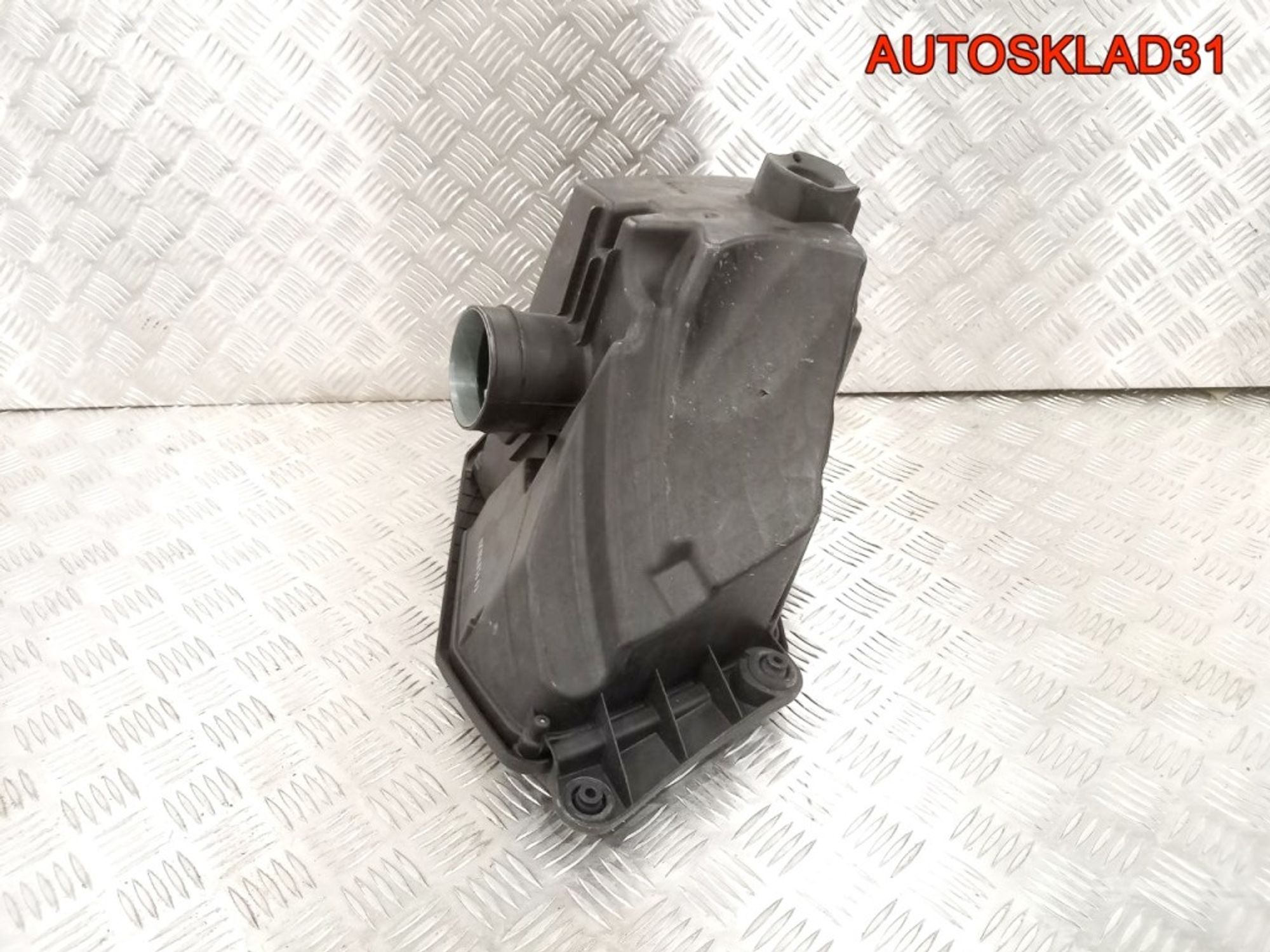 Корпус воздушного фильтра BMW E90 N52B25 Бензин - АвтоСклад31.рф - авторазборка контрактные б/у запчасти в г. Белгород Корпус воздушного фильтра BMW E90 N52B25 Бензин - АвтоСклад31.рф - авторазборка контрактные б/у запчасти в г. Белгород