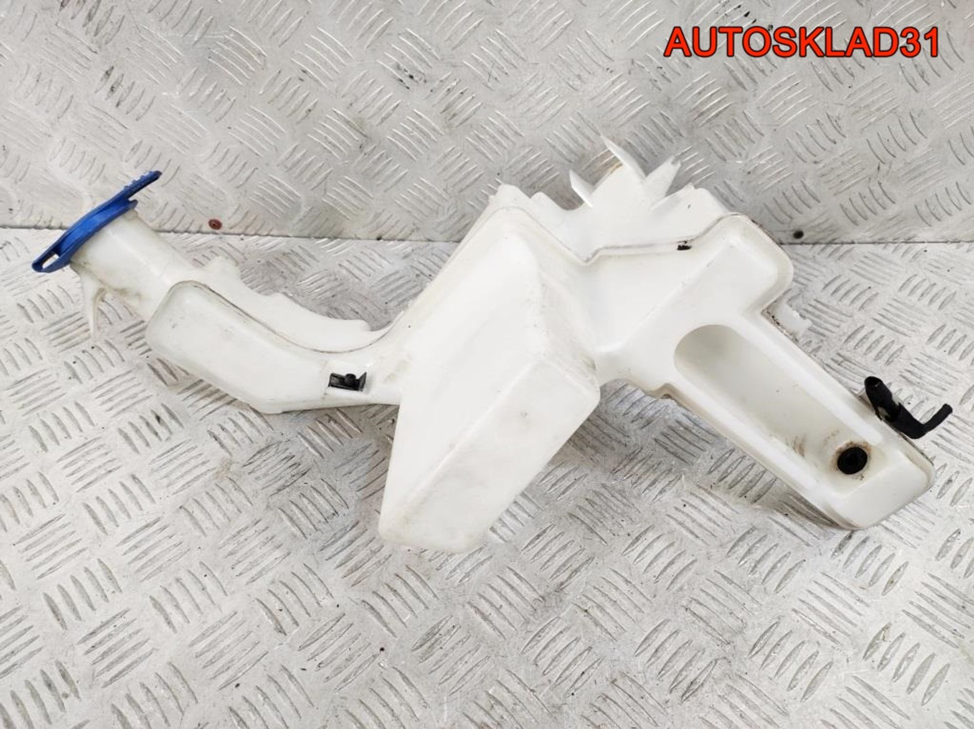 Бачок омывателя Volkswagen Passat B6 3C0955453J - АвтоСклад31.рф - авторазборка контрактные б/у запчасти в г. Белгород Бачок омывателя Volkswagen Passat B6 3C0955453J - АвтоСклад31.рф - авторазборка контрактные б/у запчасти в г. Белгород