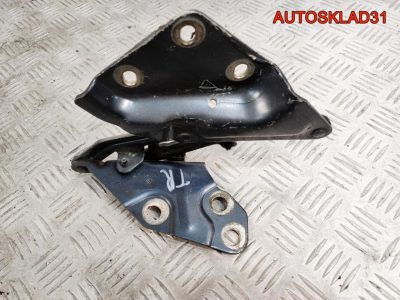 Петля капота правая VW Touareg 7L6823302A - АвтоСклад31.рф - авторазборка контрактные б/у запчасти в г. Белгород