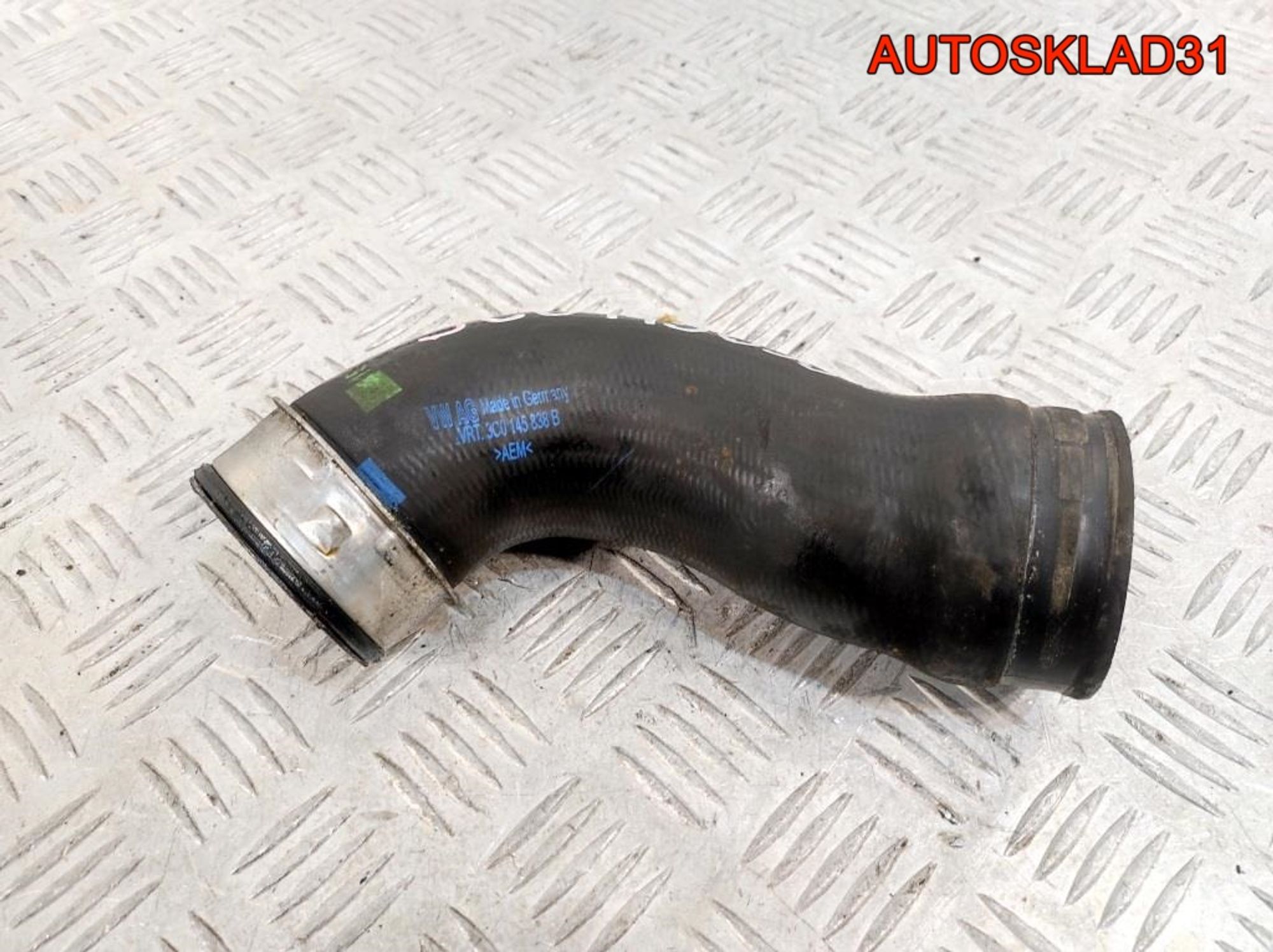 Патрубок интеркулера VW Passat B6 2.0 BMR 3C0145838B Дизель - АвтоСклад31.рф - авторазборка контрактные б/у запчасти в г. Белгород Патрубок интеркулера VW Passat B6 2.0 BMR 3C0145838B Дизель - АвтоСклад31.рф - авторазборка контрактные б/у запчасти в г. Белгород