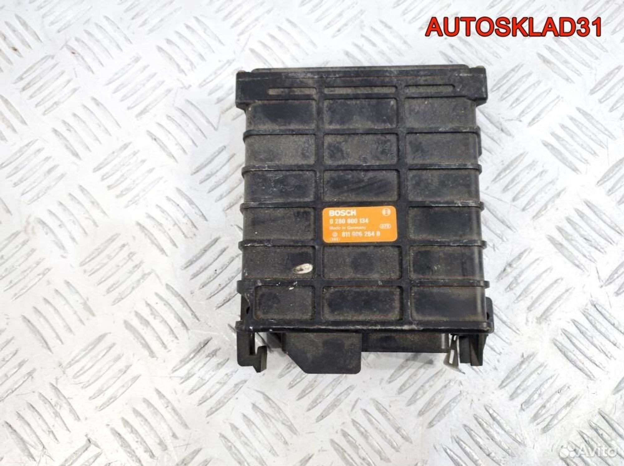 Блок эбу Audi 80/90 B3 811906264D Бензин - АвтоСклад31.рф - авторазборка контрактные б/у запчасти в г. Белгород Блок эбу Audi 80/90 B3 811906264D Бензин - АвтоСклад31.рф - авторазборка контрактные б/у запчасти в г. Белгород