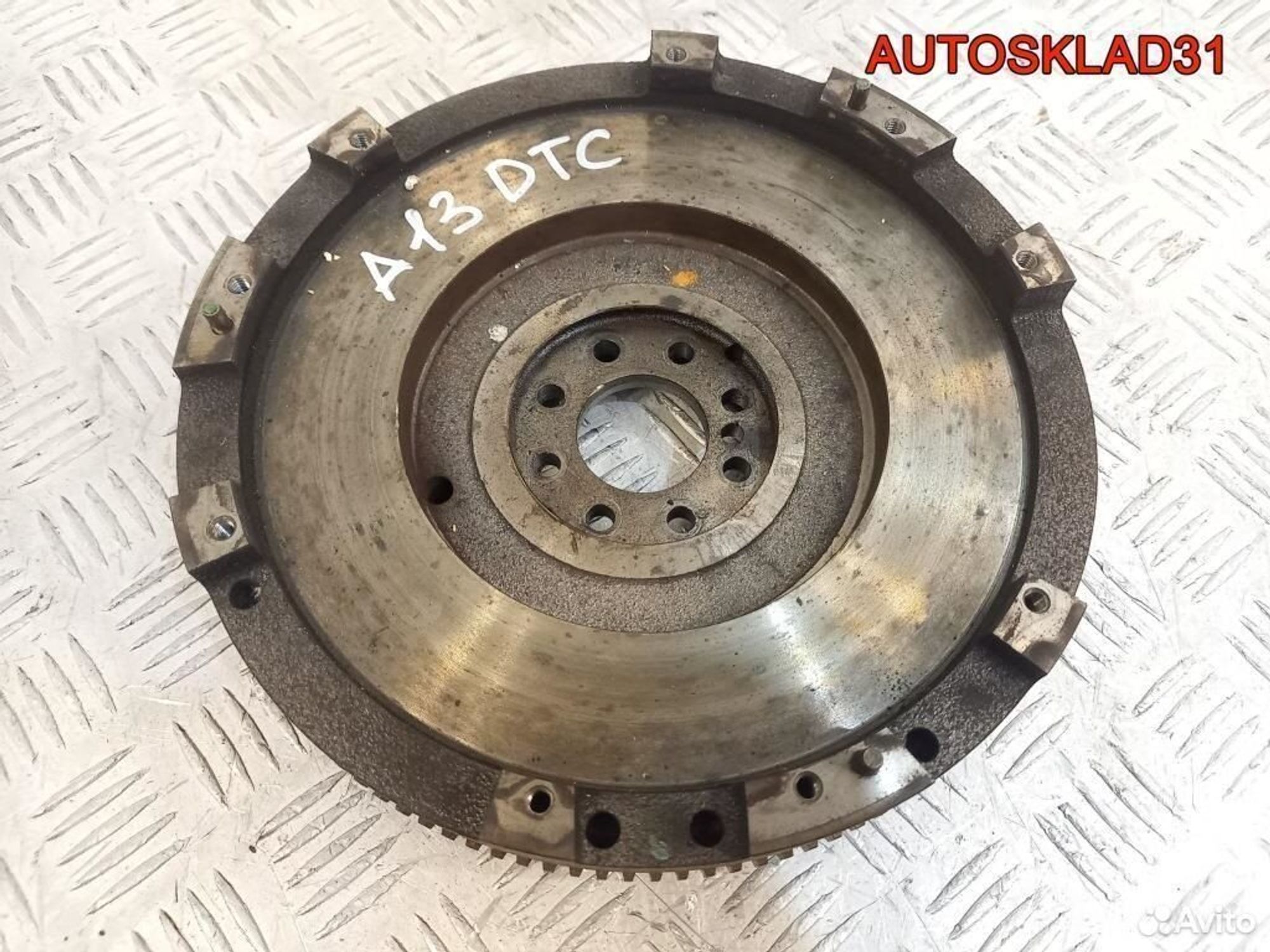Маховик Opel Corsa D 1.3 a13dtc 55572509 - АвтоСклад31.рф - авторазборка контрактные б/у запчасти в г. Белгород Маховик Opel Corsa D 1.3 a13dtc 55572509 - АвтоСклад31.рф - авторазборка контрактные б/у запчасти в г. Белгород