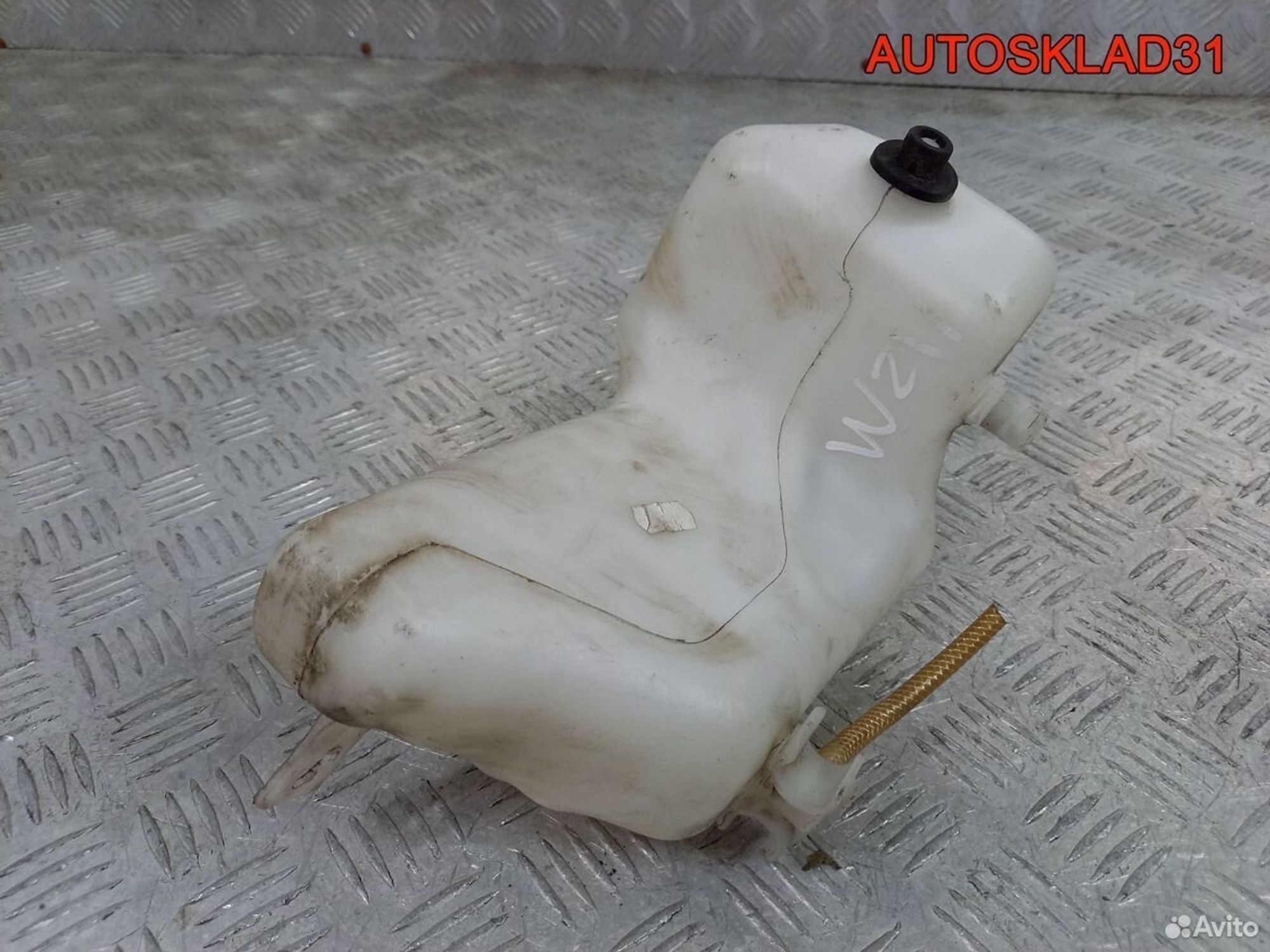 Бачок омывателя фар Mercedes Benz W211 A2118602160 - АвтоСклад31.рф - авторазборка контрактные б/у запчасти в г. Белгород Бачок омывателя фар Mercedes Benz W211 A2118602160 - АвтоСклад31.рф - авторазборка контрактные б/у запчасти в г. Белгород