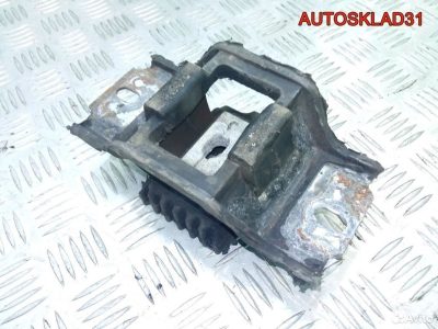 Опора кпп для Форд Фьюжен 5S617M121AA - АвтоСклад31.рф - авторазборка контрактные б/у запчасти в г. Белгород