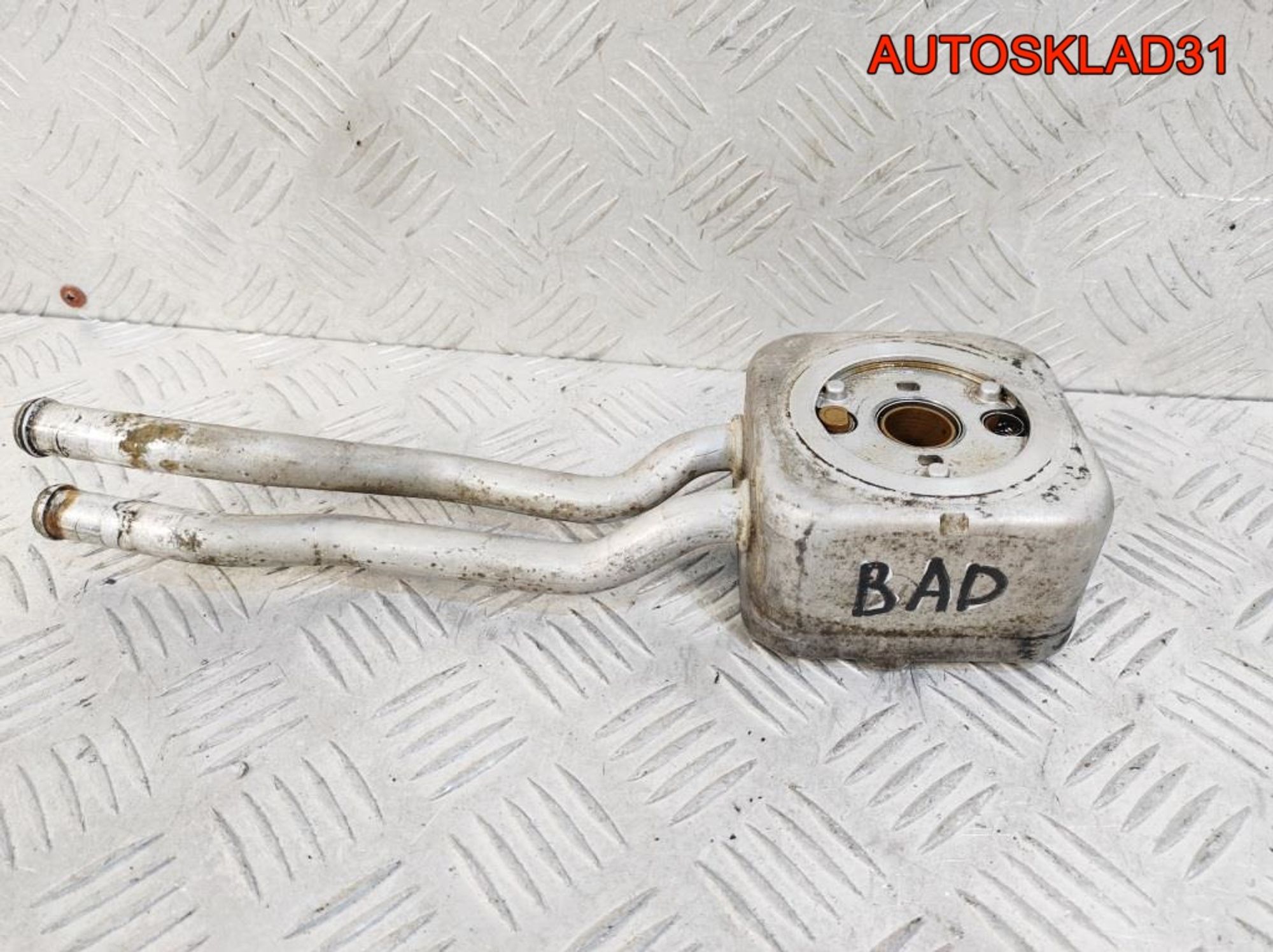 Радиатор масляный VW Golf 4 1.6L BAD 036117021H - АвтоСклад31.рф - авторазборка контрактные б/у запчасти в г. Белгород Радиатор масляный VW Golf 4 1.6L BAD 036117021H - АвтоСклад31.рф - авторазборка контрактные б/у запчасти в г. Белгород