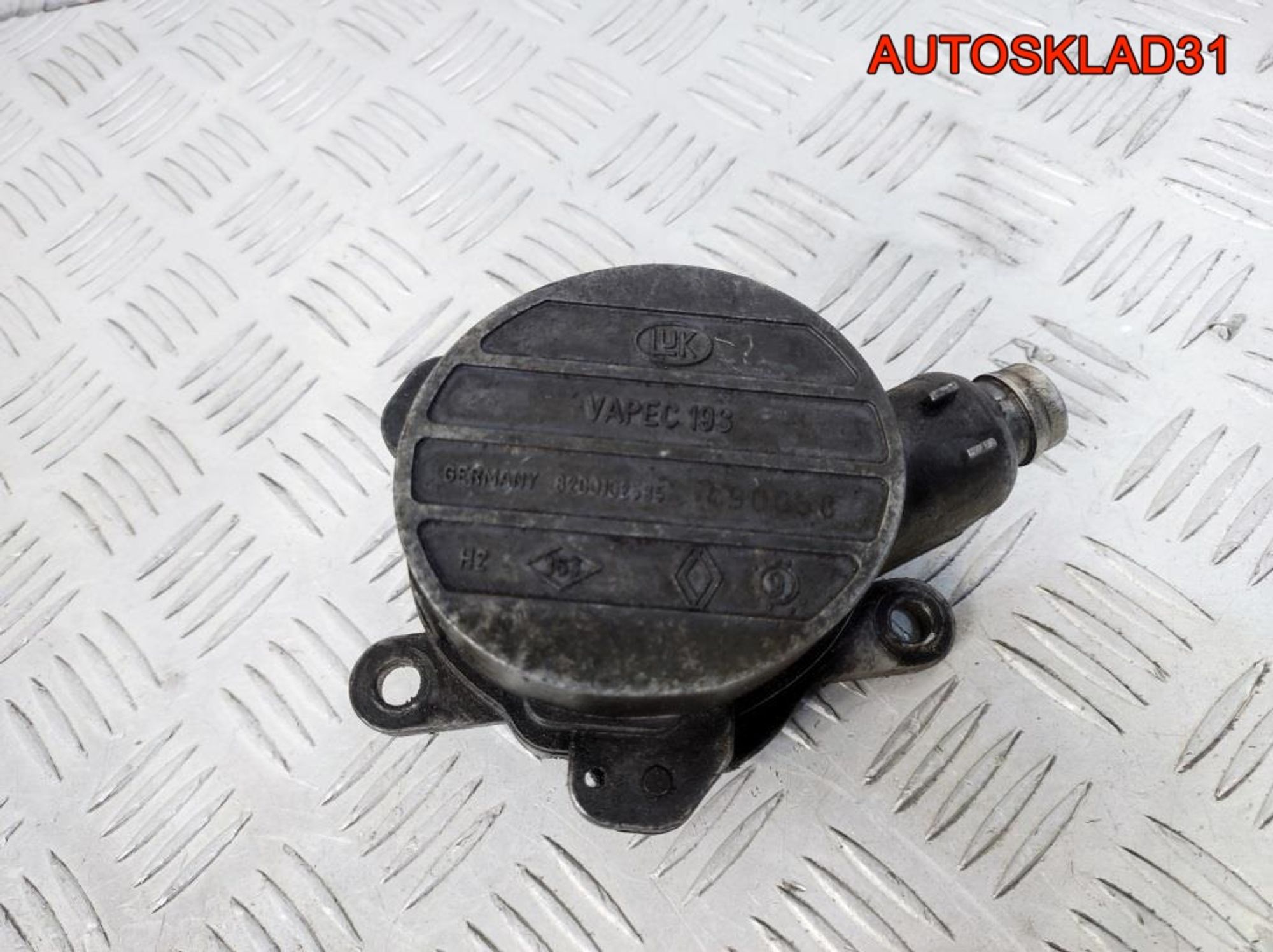 Насос вакуумный Renault Espace 3 8200102535 - АвтоСклад31.рф - авторазборка контрактные б/у запчасти в г. Белгород Насос вакуумный Renault Espace 3 8200102535 - АвтоСклад31.рф - авторазборка контрактные б/у запчасти в г. Белгород
