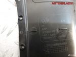 Кожух рулевой колонки VW Passat B6 3C0858560D - АвтоСклад31.рф - авторазборка контрактные б/у запчасти в г. Белгород