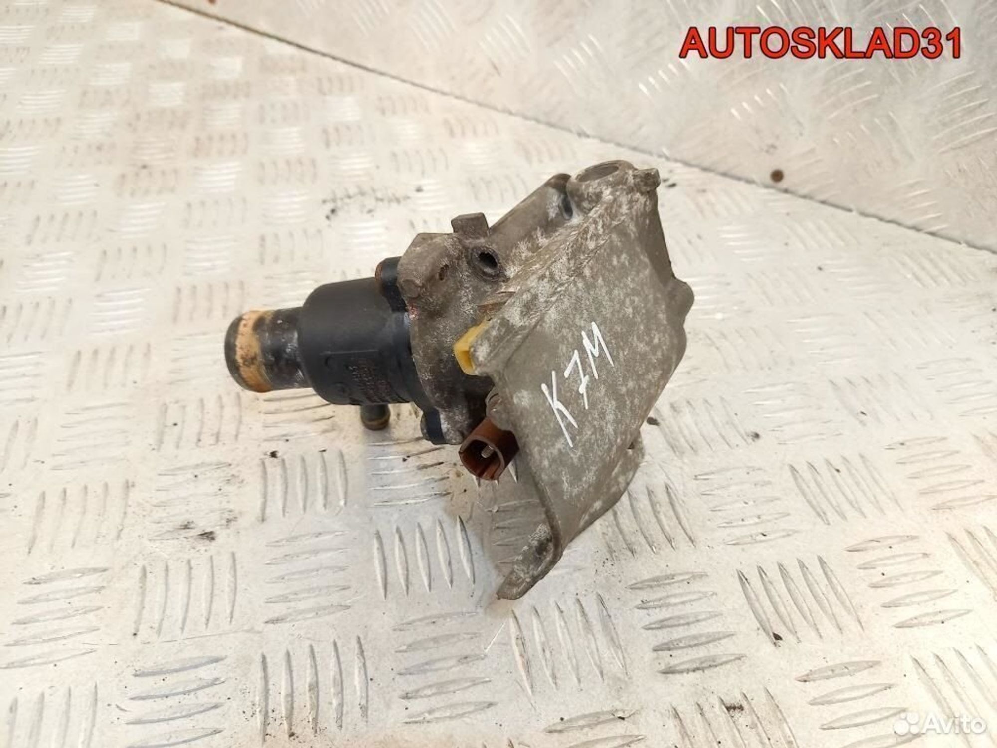 Корпус термостата Renault Megane 1 K7M 7700112493 - АвтоСклад31.рф - авторазборка контрактные б/у запчасти в г. Белгород Корпус термостата Renault Megane 1 K7M 7700112493 - АвтоСклад31.рф - авторазборка контрактные б/у запчасти в г. Белгород
