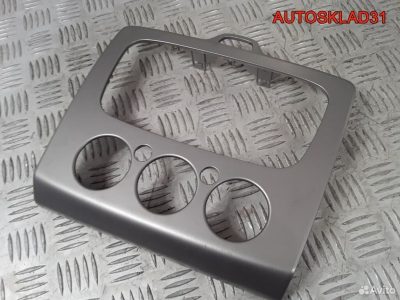Рамка магнитолы Ford Focus 2 7M5118522A - АвтоСклад31.рф - авторазборка контрактные б/у запчасти в г. Белгород