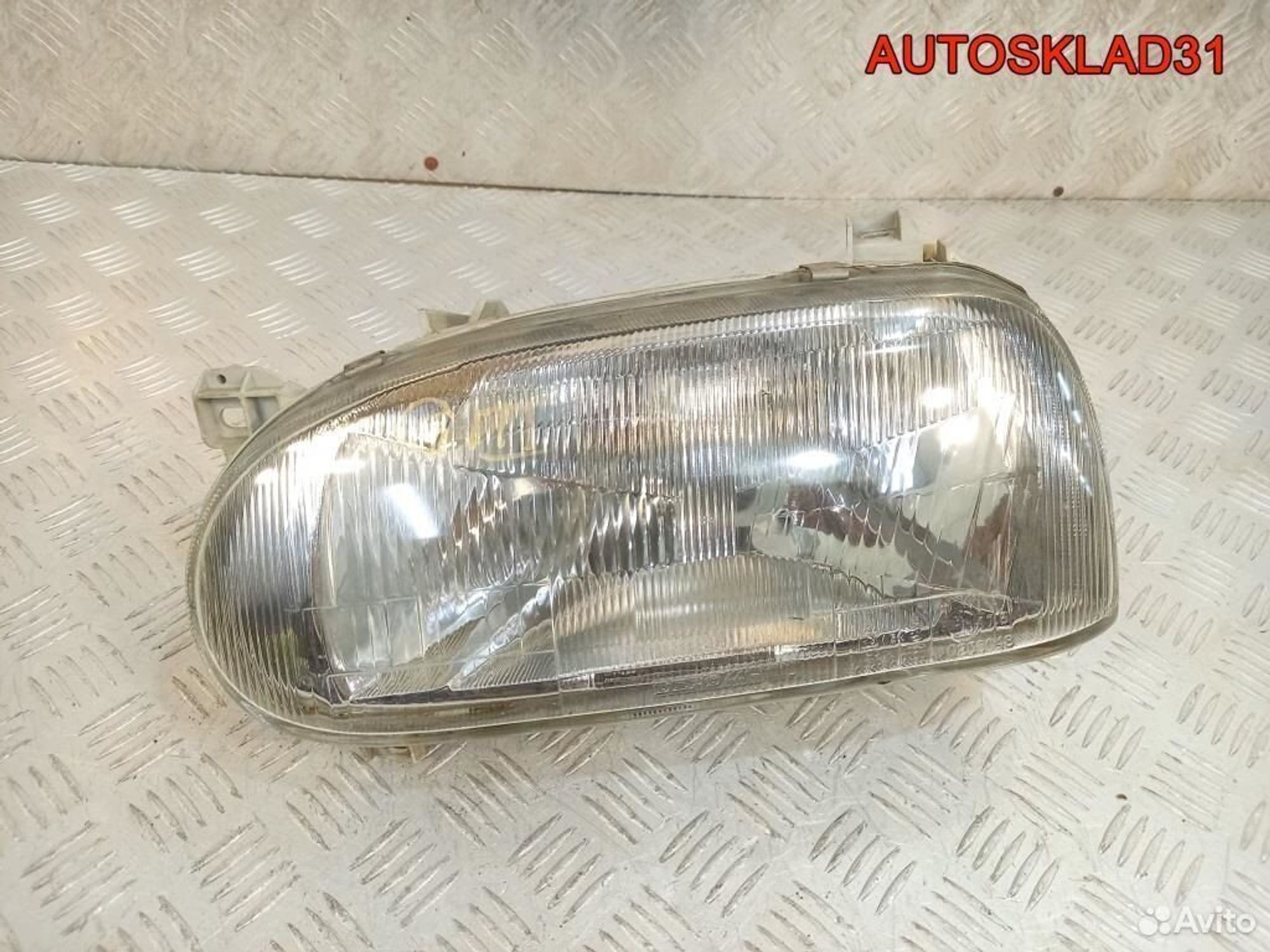 Фара левая Volkswagen Golf 3 1H5941017J - АвтоСклад31.рф - авторазборка контрактные б/у запчасти в г. Белгород Фара левая Volkswagen Golf 3 1H5941017J - АвтоСклад31.рф - авторазборка контрактные б/у запчасти в г. Белгород
