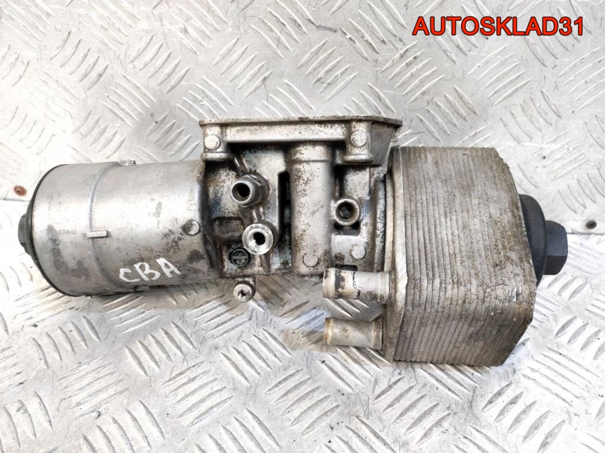 Корпус масляного фильтра VW Passat B6 045115389H - АвтоСклад31.рф - авторазборка контрактные б/у запчасти в г. Белгород Корпус масляного фильтра VW Passat B6 045115389H - АвтоСклад31.рф - авторазборка контрактные б/у запчасти в г. Белгород