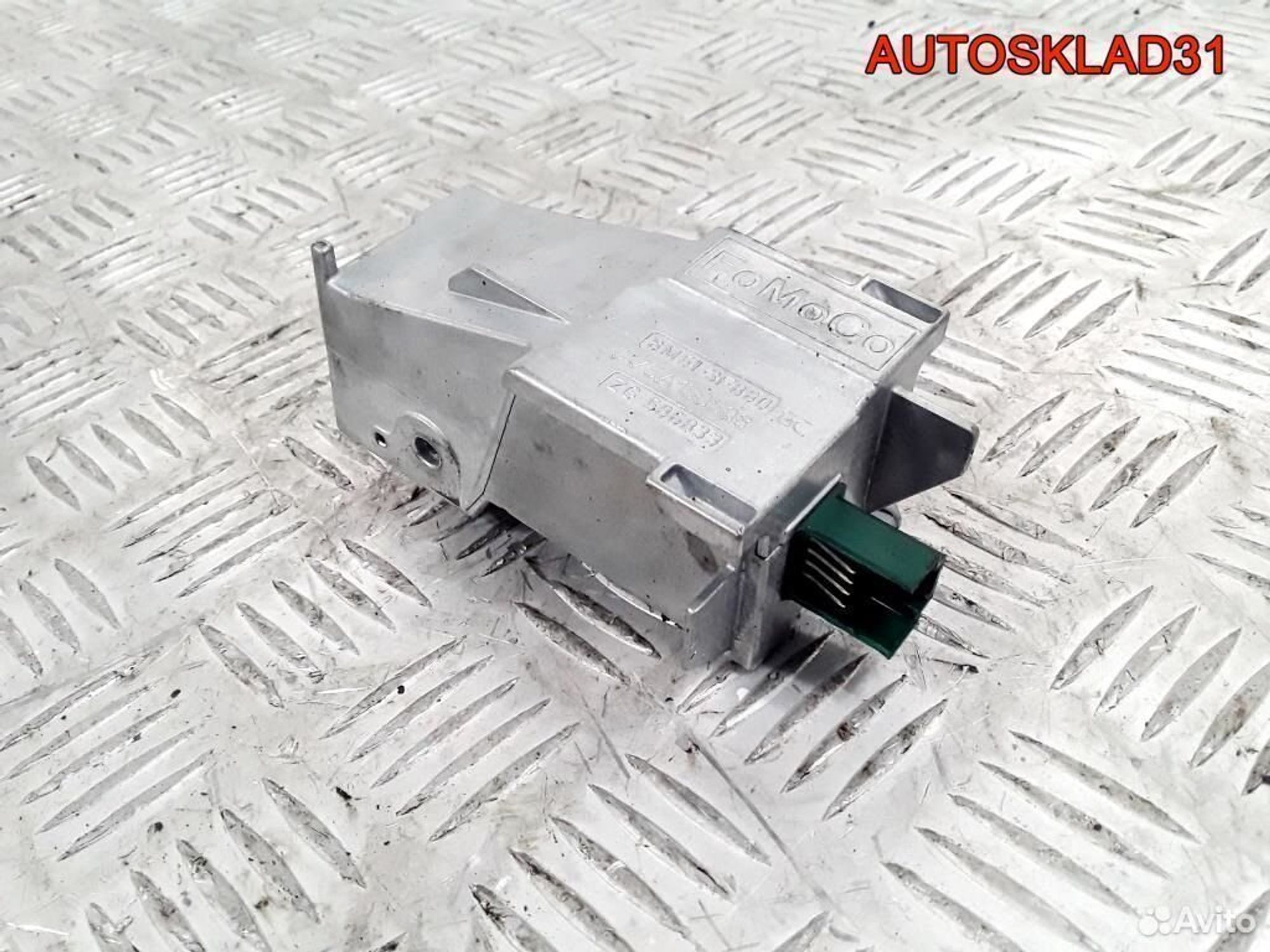 Замок рулевого управления Ford Focus 2 8m513f880gc - АвтоСклад31.рф - авторазборка контрактные б/у запчасти в г. Белгород Замок рулевого управления Ford Focus 2 8m513f880gc - АвтоСклад31.рф - авторазборка контрактные б/у запчасти в г. Белгород