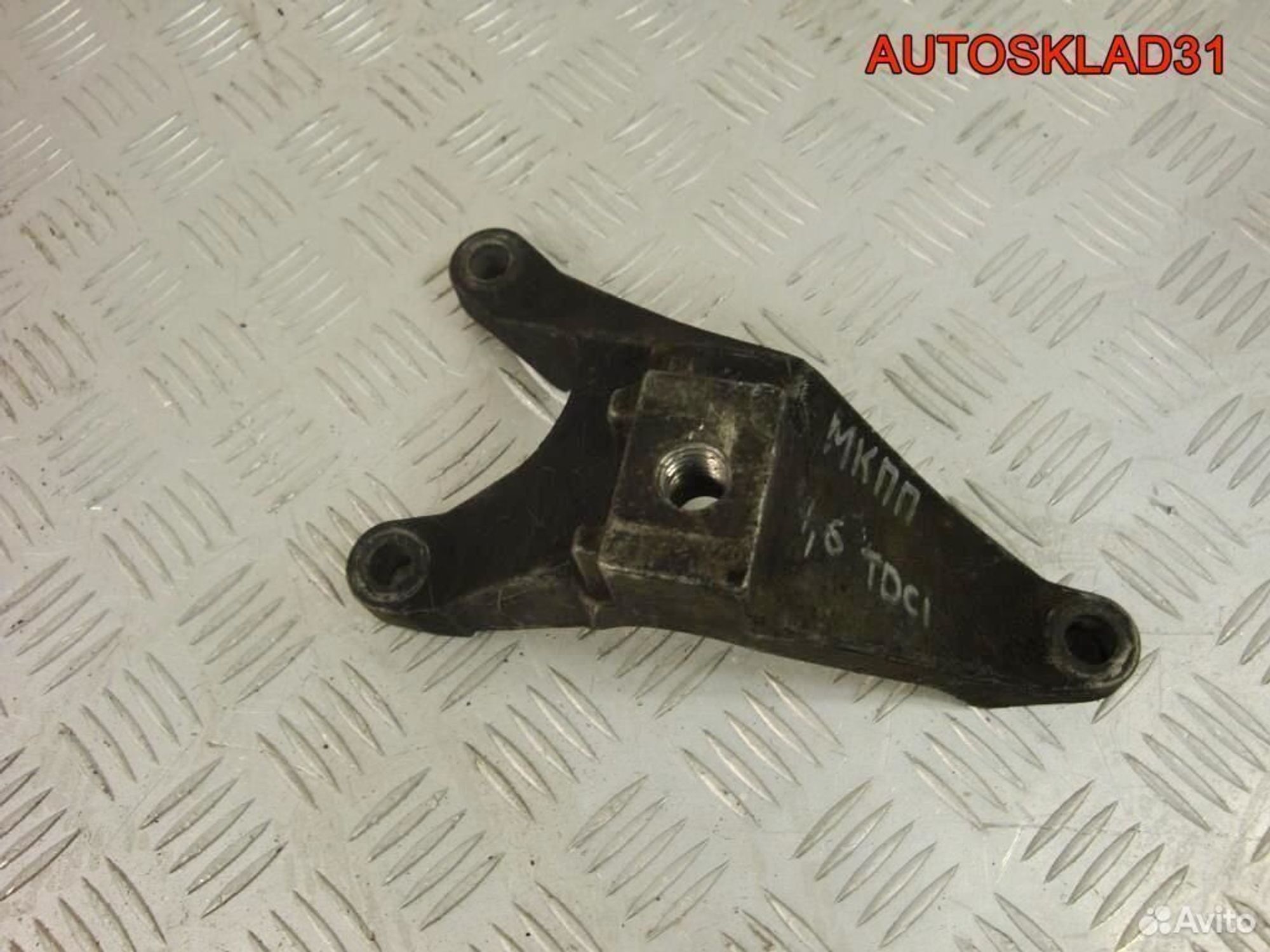 Кронштейн КПП левый Ford Focus 2 3M517M125AE - АвтоСклад31.рф - авторазборка контрактные б/у запчасти в г. Белгород Кронштейн КПП левый Ford Focus 2 3M517M125AE - АвтоСклад31.рф - авторазборка контрактные б/у запчасти в г. Белгород
