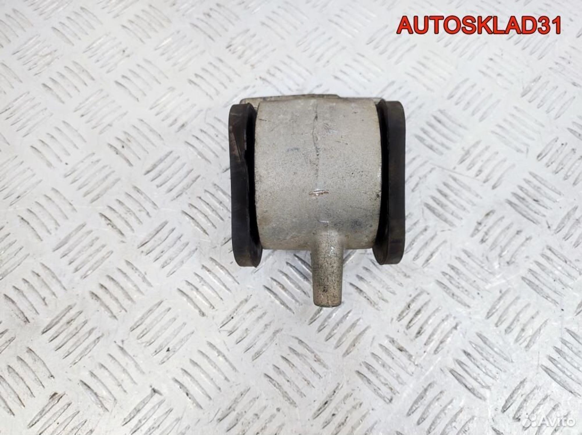 Подушка крепления МКПП Hyundai Getz 1.3 218361C010 - АвтоСклад31.рф - авторазборка контрактные б/у запчасти в г. Белгород Подушка крепления МКПП Hyundai Getz 1.3 218361C010 - АвтоСклад31.рф - авторазборка контрактные б/у запчасти в г. Белгород