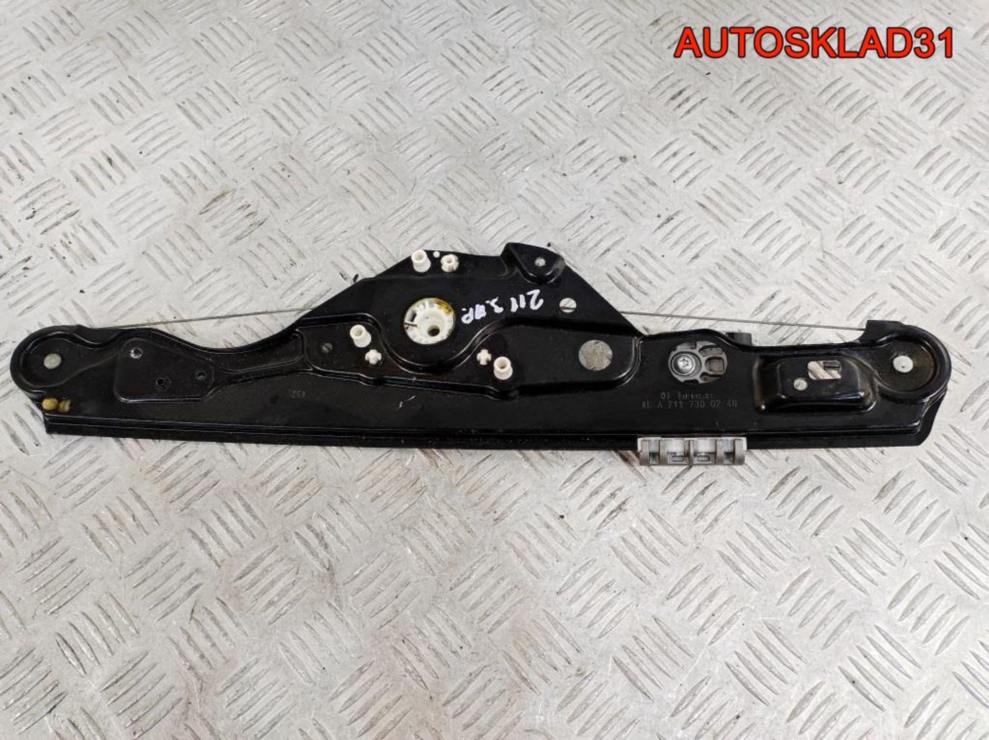 Стеклоподъемник задний правый Mercedes W211 A2117300246 - АвтоСклад31.рф - авторазборка контрактные б/у запчасти в г. Белгород Стеклоподъемник задний правый Mercedes W211 A2117300246 - АвтоСклад31.рф - авторазборка контрактные б/у запчасти в г. Белгород