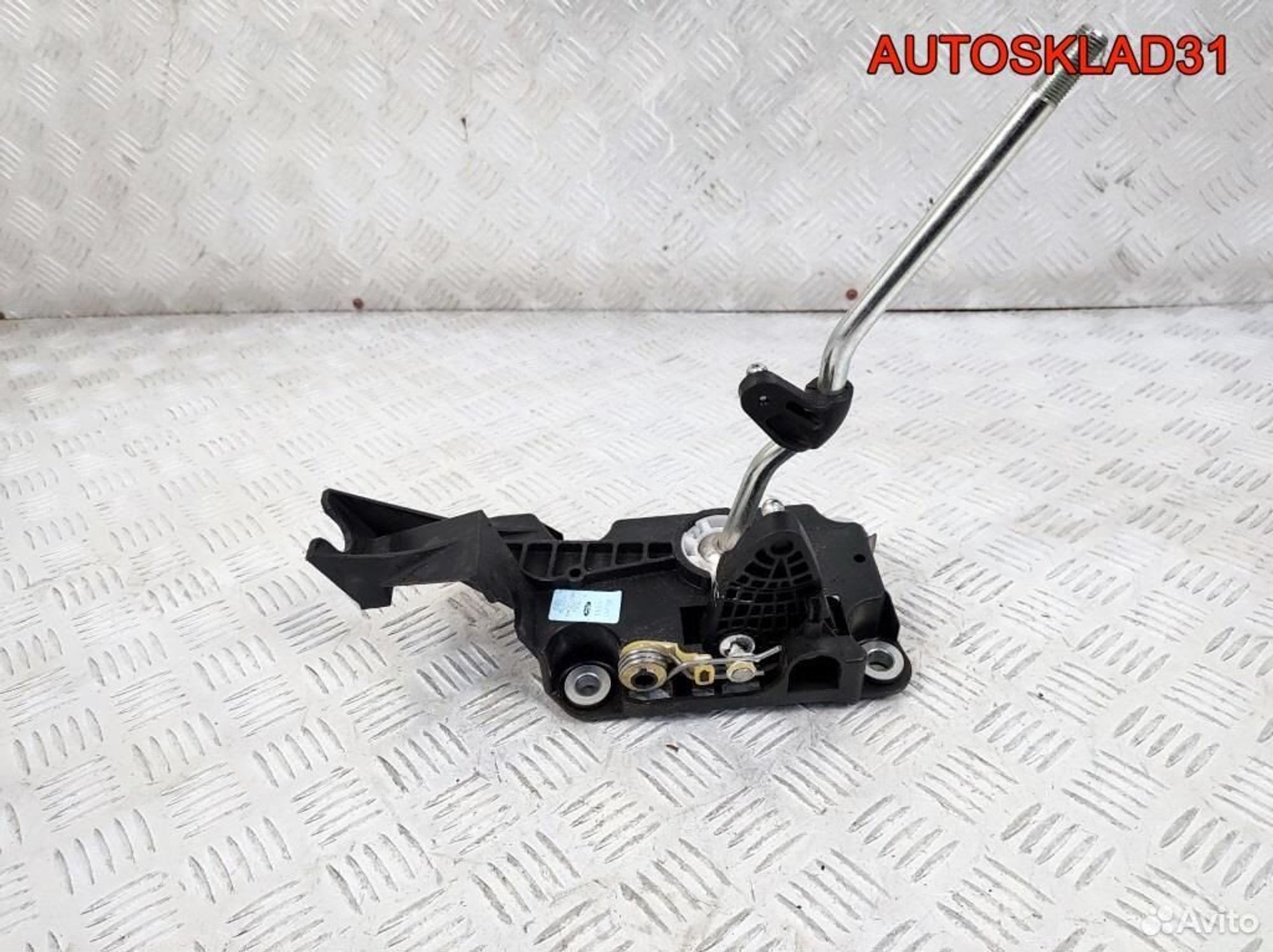 Кулиса МКПП Ford Focus 2 8M5R7C453AKA - АвтоСклад31.рф - авторазборка контрактные б/у запчасти в г. Белгород Кулиса МКПП Ford Focus 2 8M5R7C453AKA - АвтоСклад31.рф - авторазборка контрактные б/у запчасти в г. Белгород