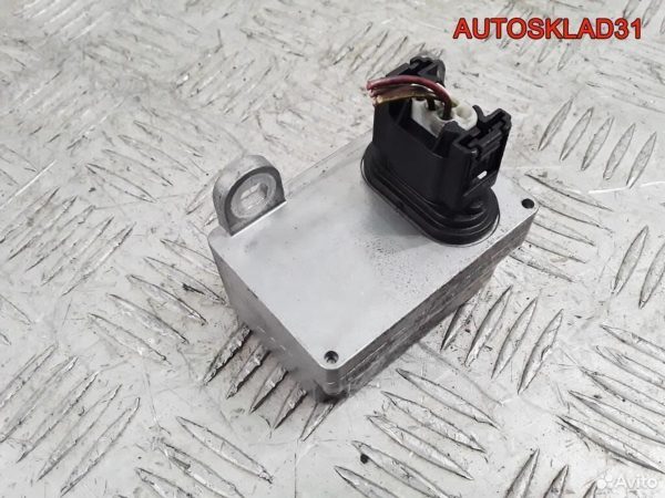 Моторчик стеклоподъемника левый Audi A4 B7 - АвтоСклад31.рф - авторазборка контрактные б/у запчасти в г. Белгород