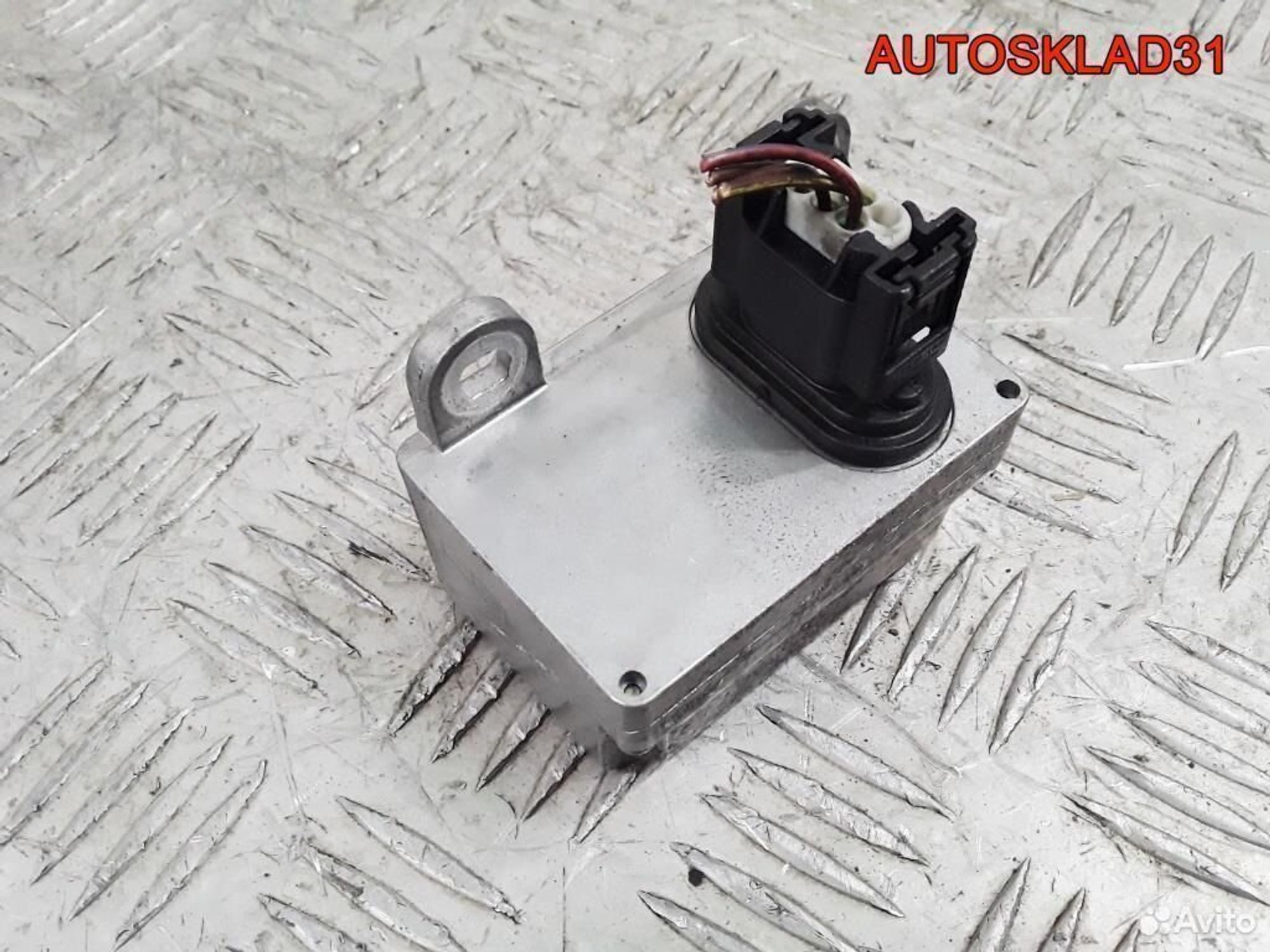 Датчик ускорения Mercedes Benz W203 A2095420018 - АвтоСклад31.рф - авторазборка контрактные б/у запчасти в г. Белгород Датчик ускорения Mercedes Benz W203 A2095420018 - АвтоСклад31.рф - авторазборка контрактные б/у запчасти в г. Белгород