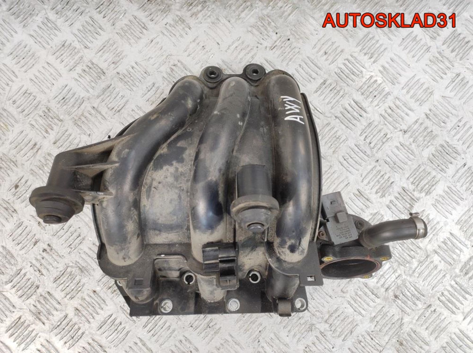 Коллектор впускной VW Polo 4 1,2 AWY Бензин 03D129743D - АвтоСклад31.рф - авторазборка контрактные б/у запчасти в г. Белгород Коллектор впускной VW Polo 4 1,2 AWY Бензин 03D129743D - АвтоСклад31.рф - авторазборка контрактные б/у запчасти в г. Белгород