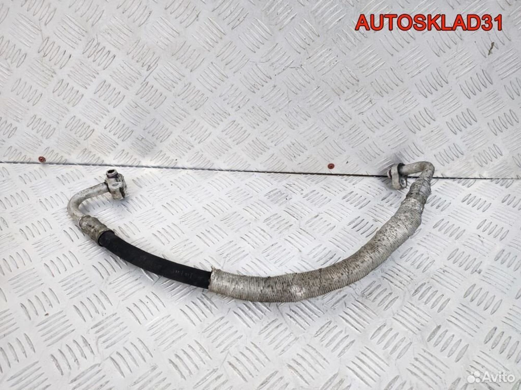 Трубка кондиционера Volkswagen Golf 5 1K0820721AK - АвтоСклад31.рф - авторазборка контрактные б/у запчасти в г. Белгород Трубка кондиционера Volkswagen Golf 5 1K0820721AK - АвтоСклад31.рф - авторазборка контрактные б/у запчасти в г. Белгород