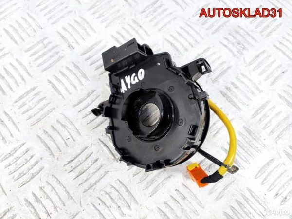 Усилитель переднего бампера VW Golf 5 1K5807109 - АвтоСклад31.рф - авторазборка контрактные б/у запчасти в г. Белгород