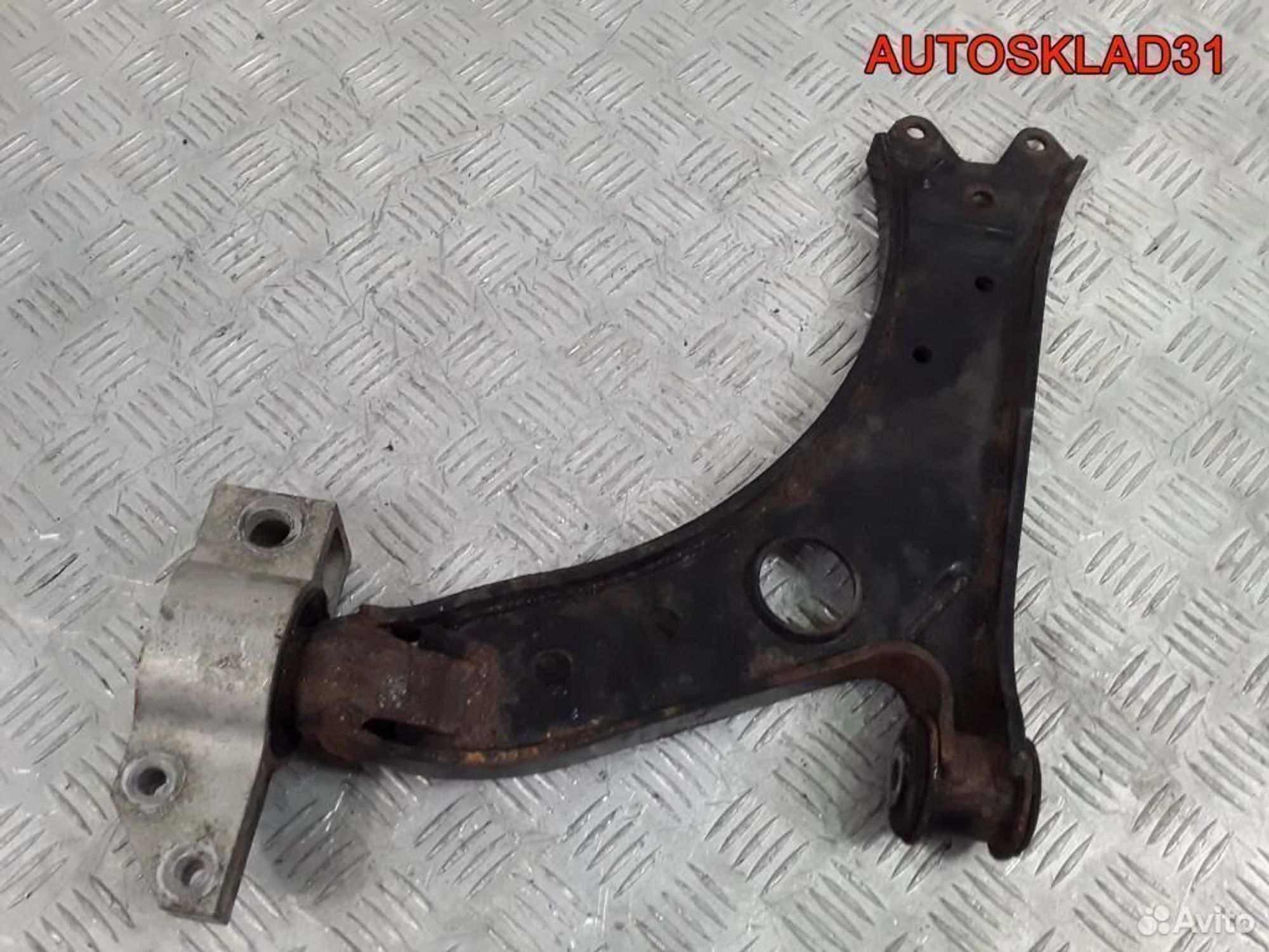 Рычаг передний правый Volkswagen Golf 5 1K0407190E - АвтоСклад31.рф - авторазборка контрактные б/у запчасти в г. Белгород Рычаг передний правый Volkswagen Golf 5 1K0407190E - АвтоСклад31.рф - авторазборка контрактные б/у запчасти в г. Белгород