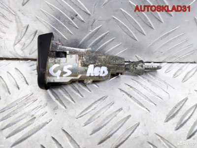Вставка замка двери передней левой VW Golf 5 - АвтоСклад31.рф - авторазборка контрактные б/у запчасти в г. Белгород