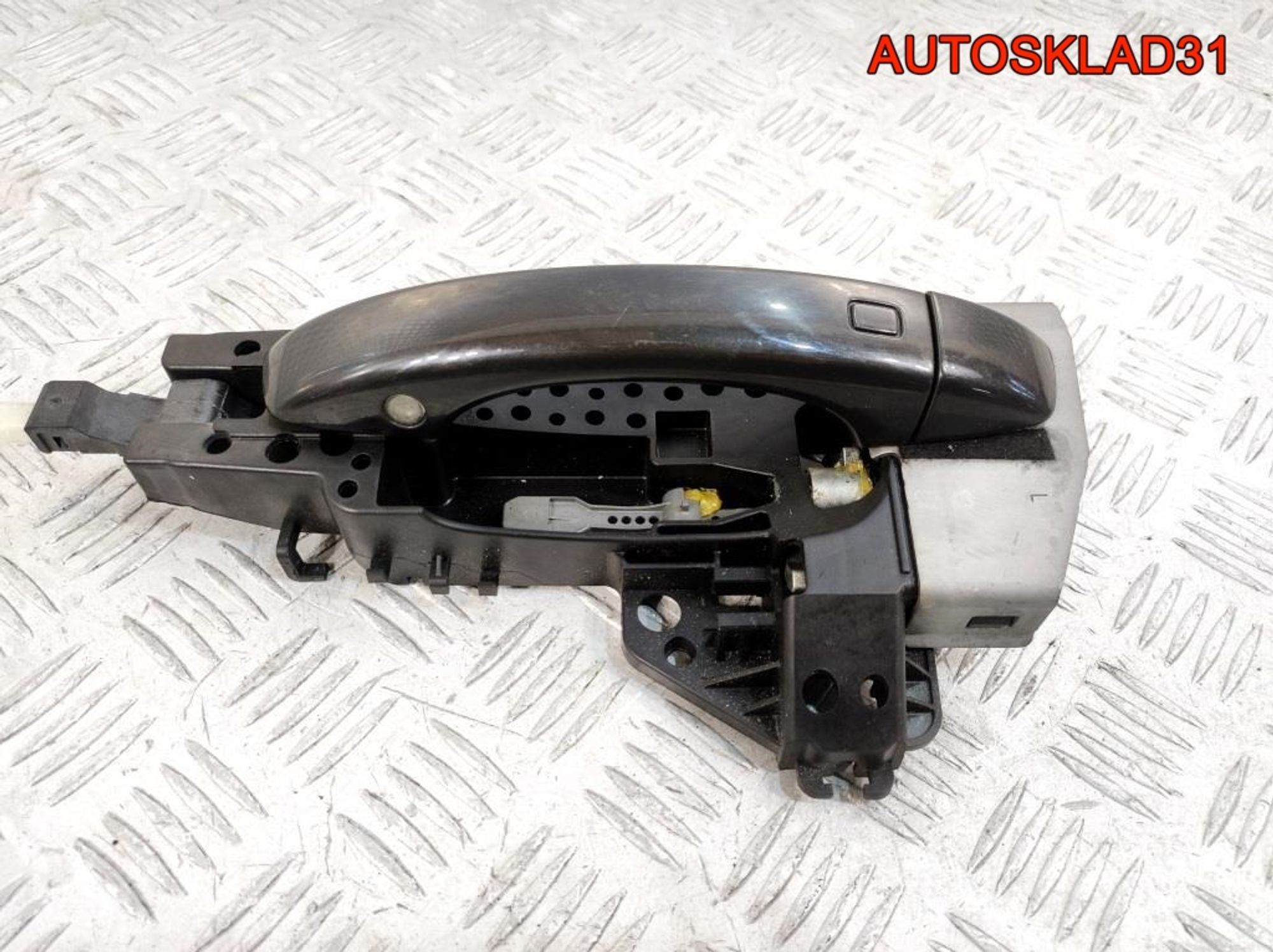Ручка двери передняя левая A6 C7 4G 4H0837205 - АвтоСклад31.рф - авторазборка контрактные б/у запчасти в г. Белгород Ручка двери передняя левая A6 C7 4G 4H0837205 - АвтоСклад31.рф - авторазборка контрактные б/у запчасти в г. Белгород